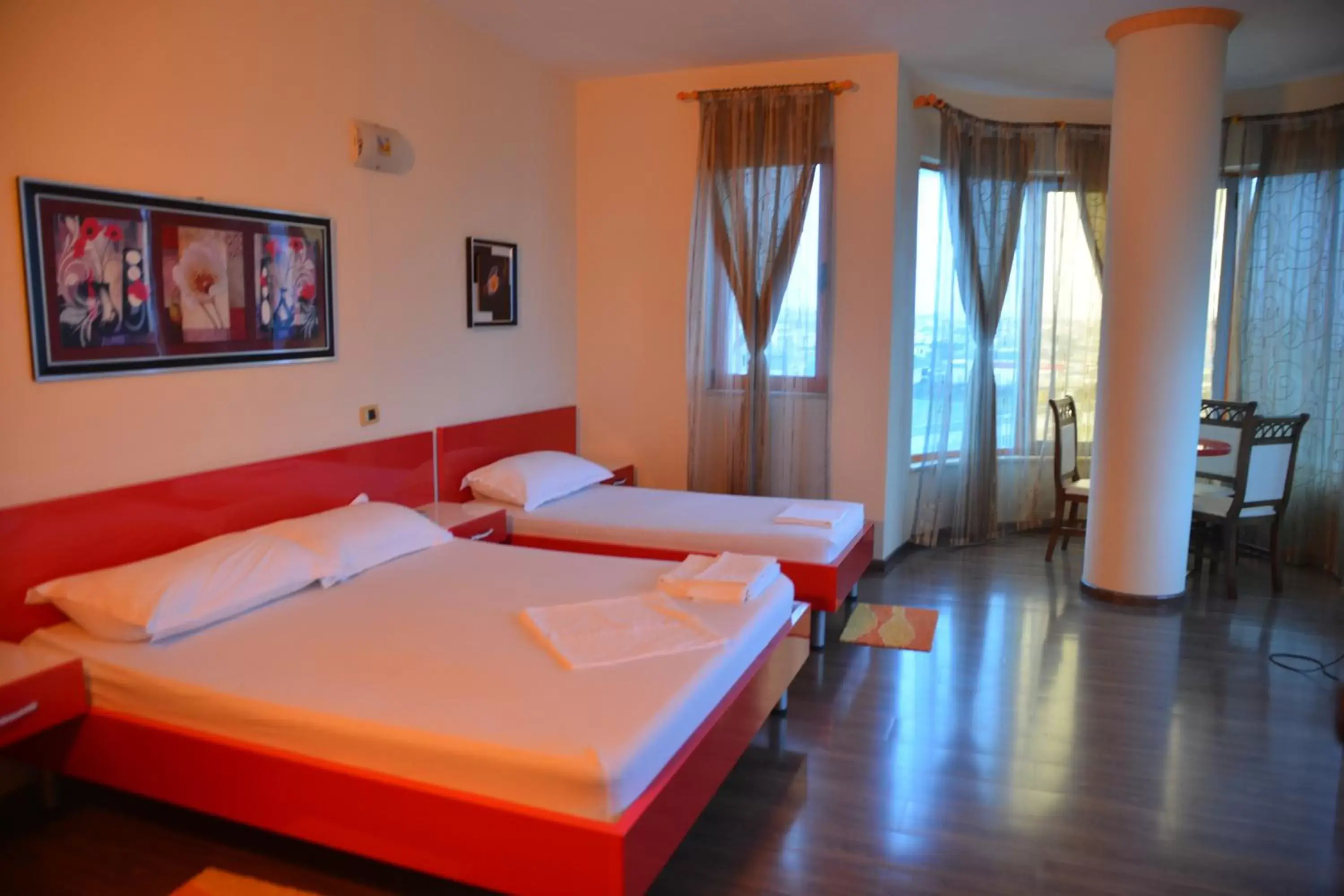 Triple Room in Royal gaz Hotel Triple Room in Royal gaz Hotel