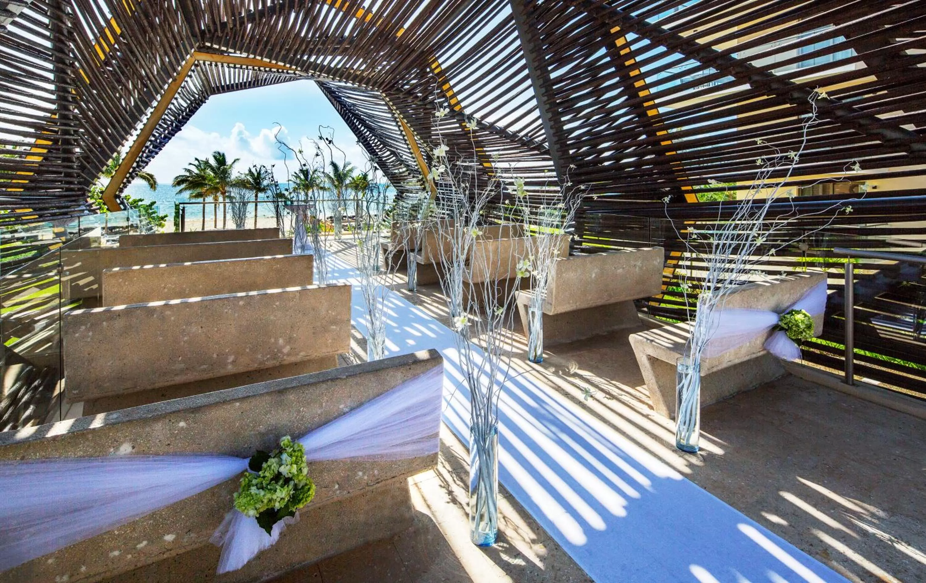 Area and facilities in Royalton Riviera Cancun, An Autograph Collection All-Inclusive Resort & Casino