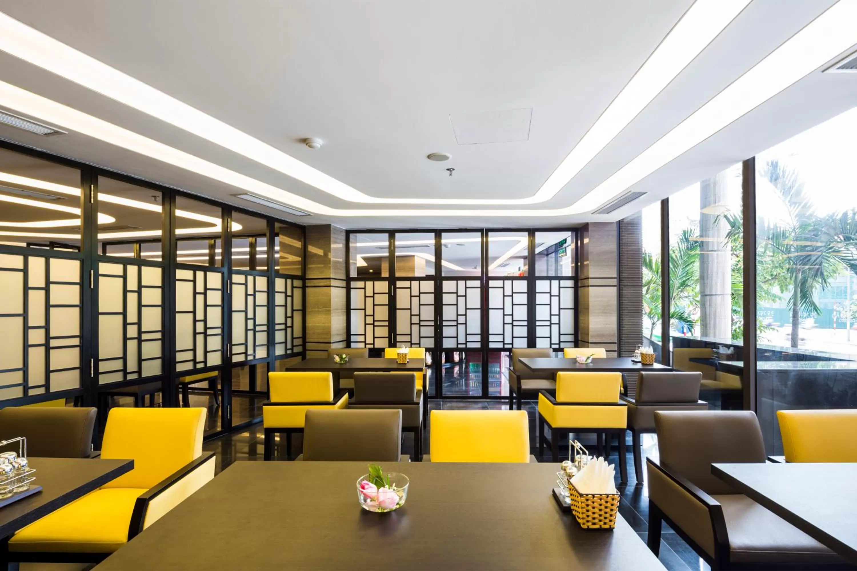 Restaurant/places to eat in Kuretake Inn Kim Ma 132