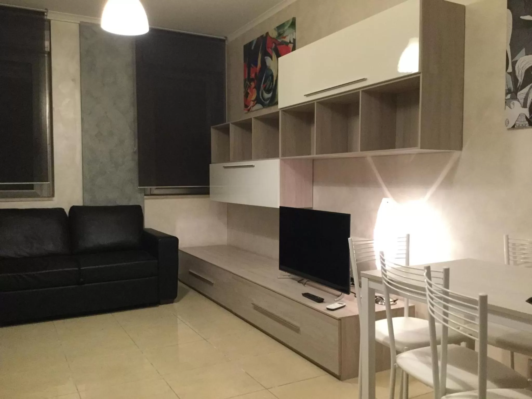 Communal lounge/ TV room in Castiglione Residence