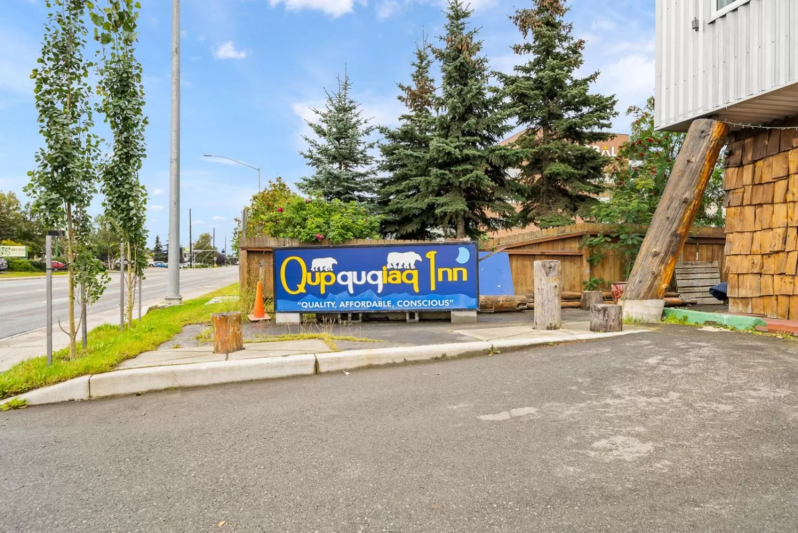 Property building in Qupqugiaq Inn