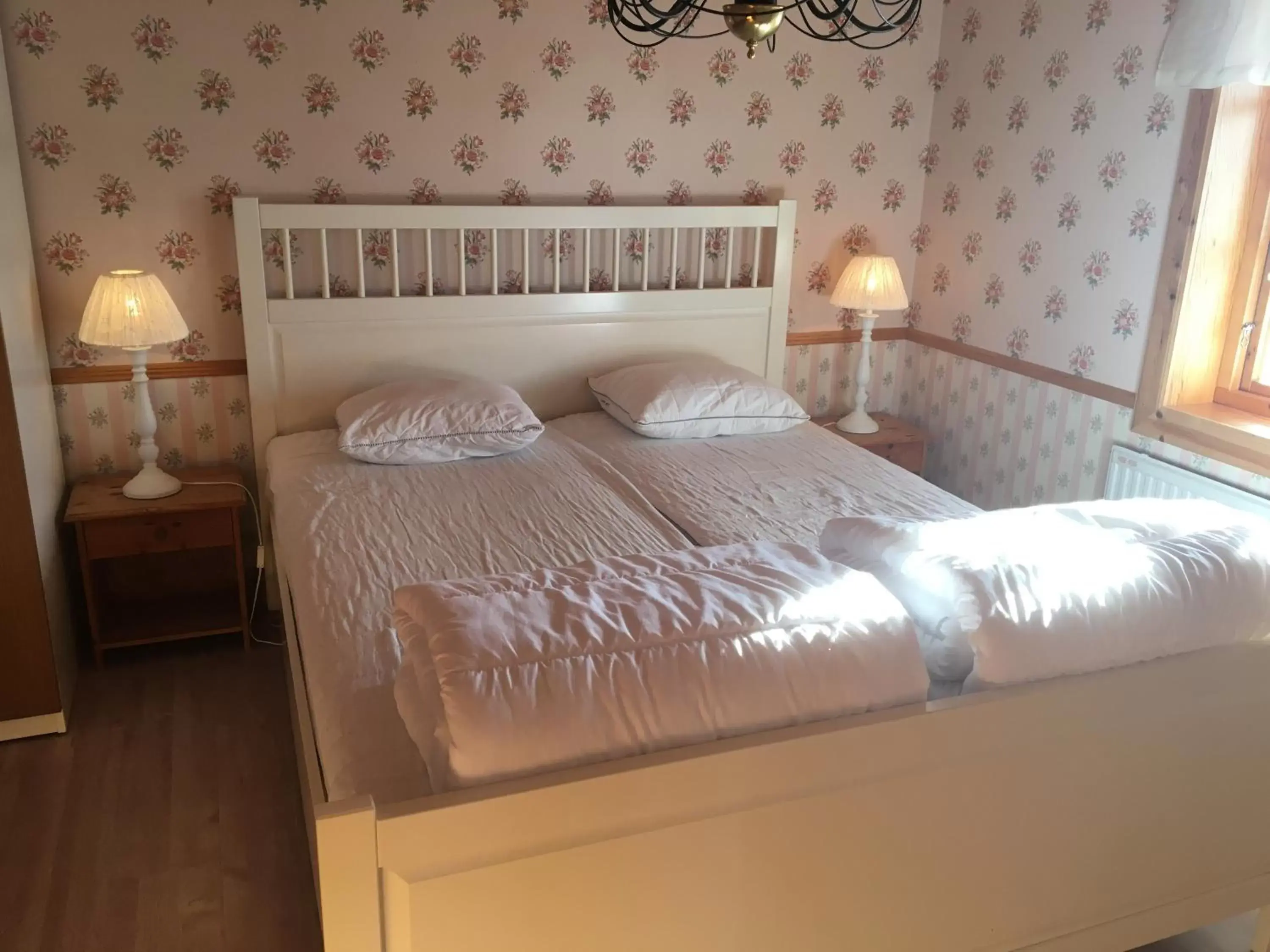 Augustas Bed & Breakfast Augustas Bed & Breakfast