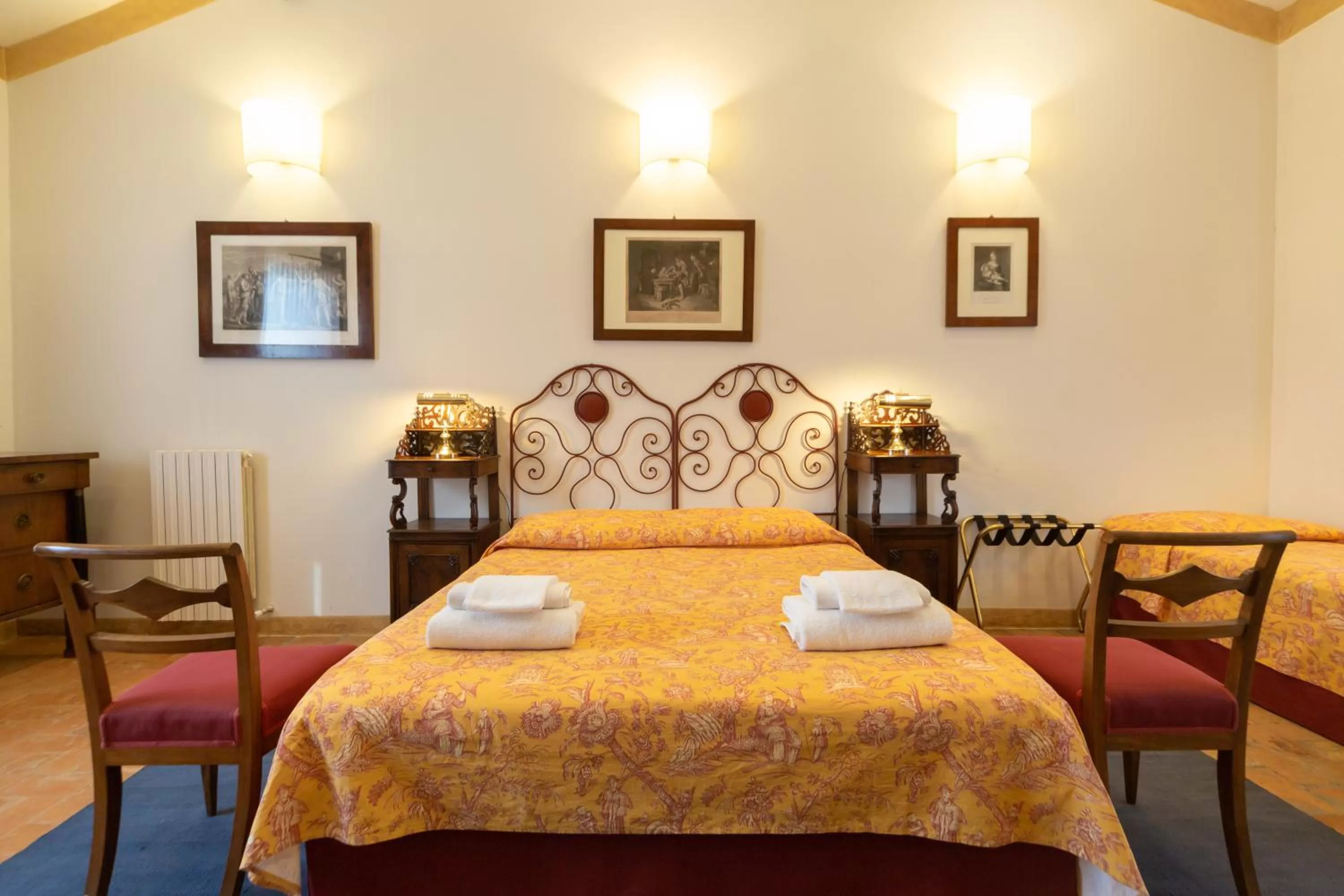 Bed in BolognaRoomscom - Ca' Palazzo