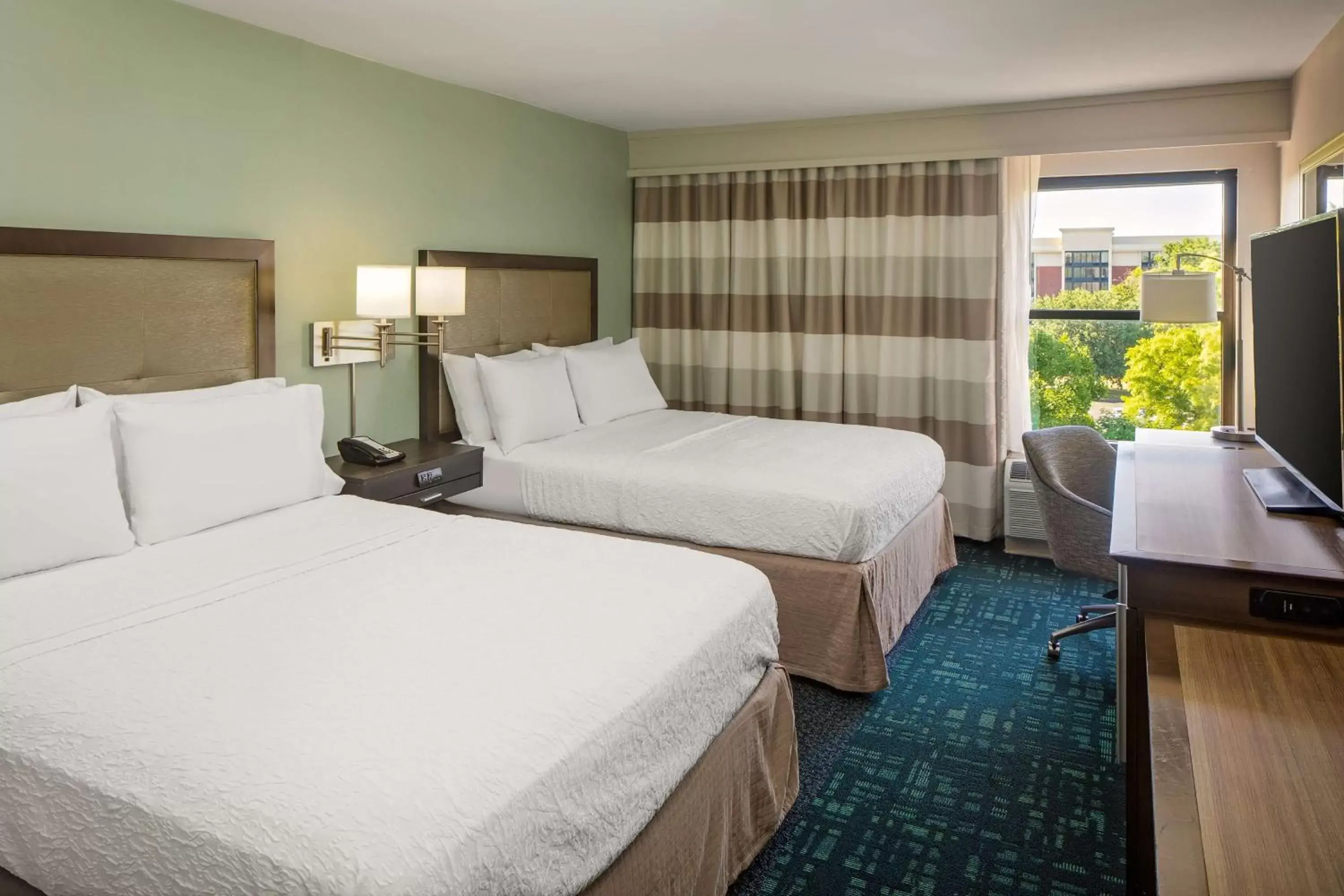 Queen with Two Queen Beds - Non-Smoking in Hampton Inn & Suites Nashville-Airport Queen with Two Queen Beds - Non-Smoking in Hampton Inn & Suites Nashville-Airport