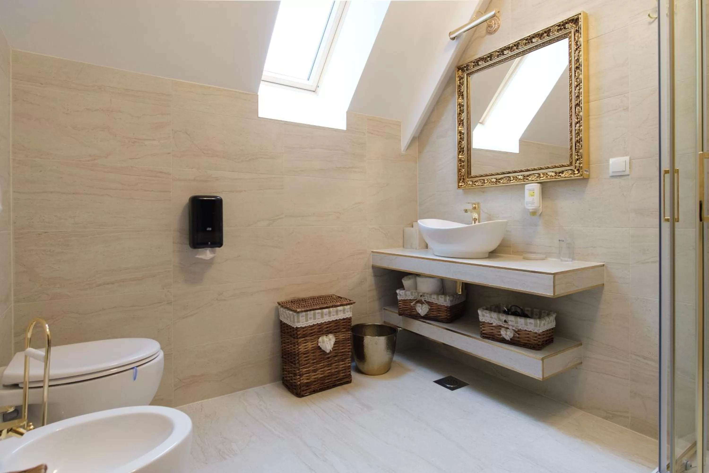 Bathroom in Integra Hotel