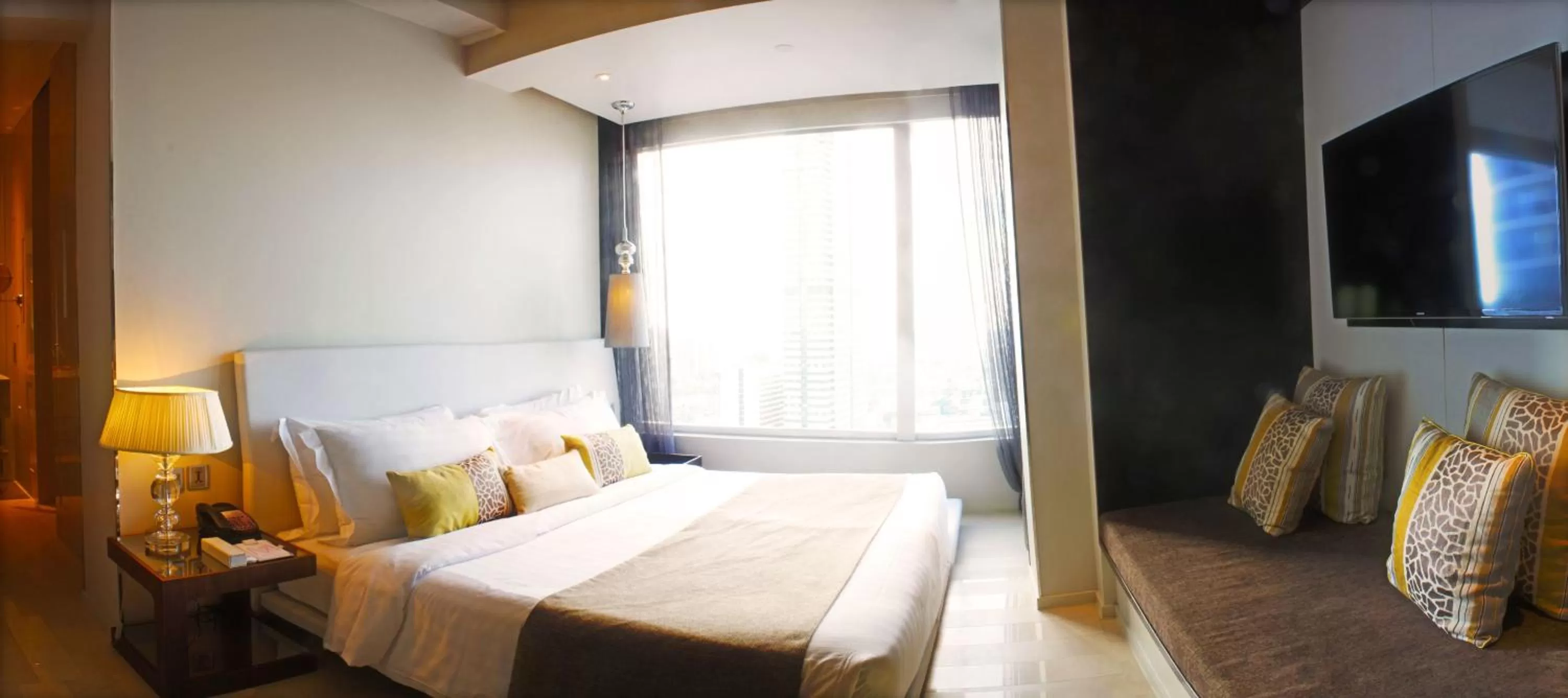 Bed in Mode Sathorn Hotel - SHA Extra Plus