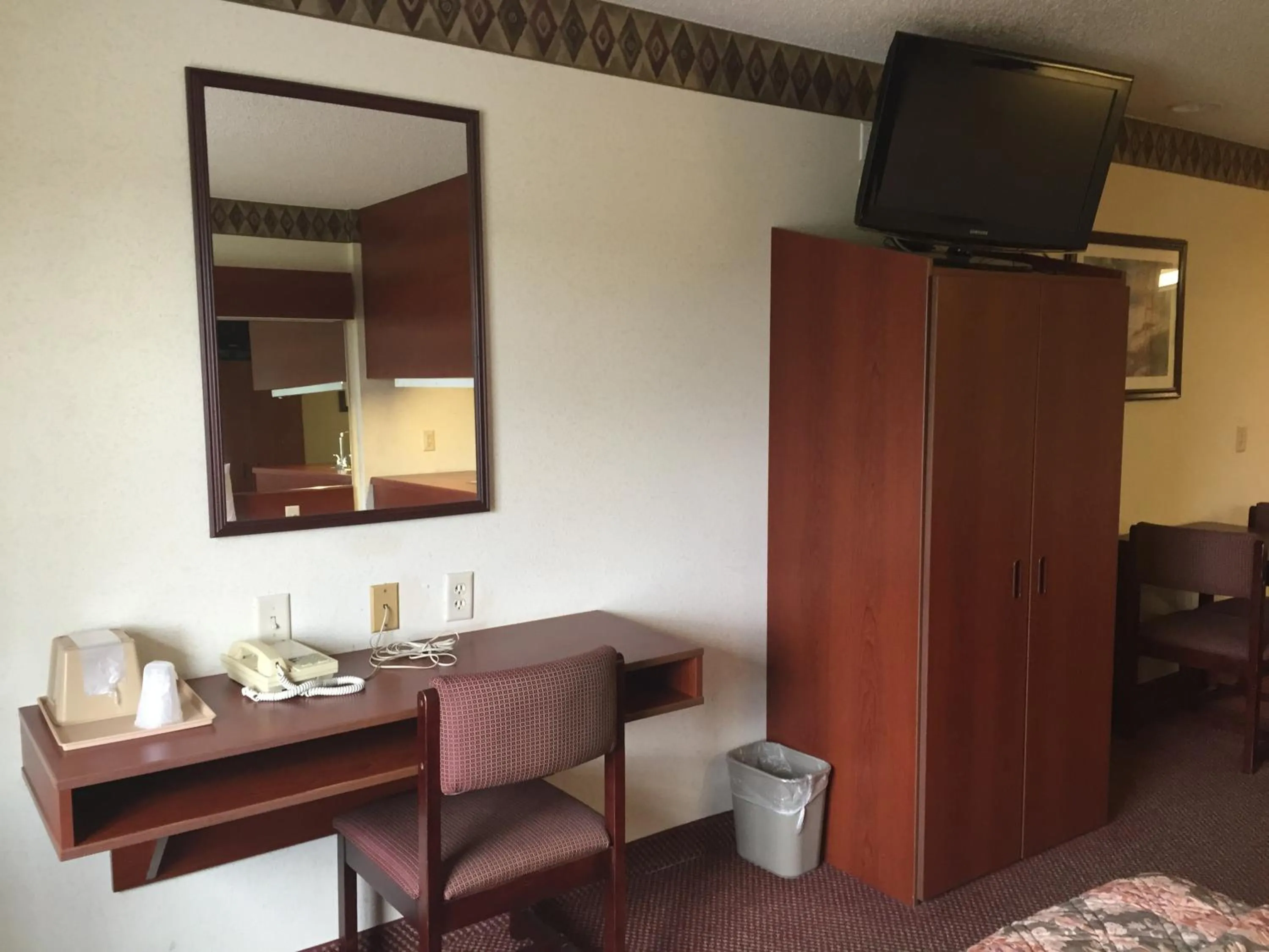 Bedroom in Americas Best Value Inn & Suites Brunswick