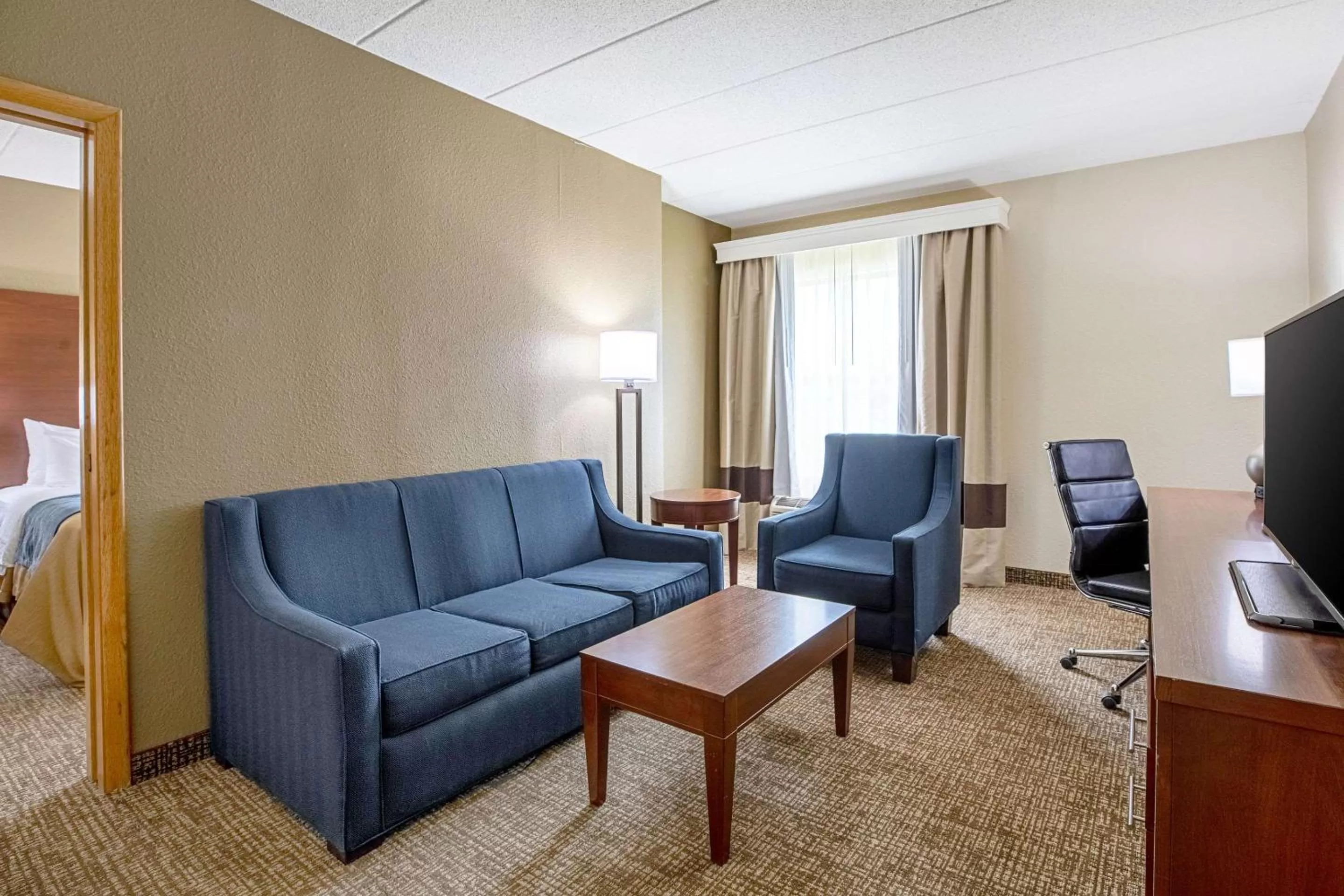 Photo of the whole room in Comfort Inn Indianapolis North - Carmel
