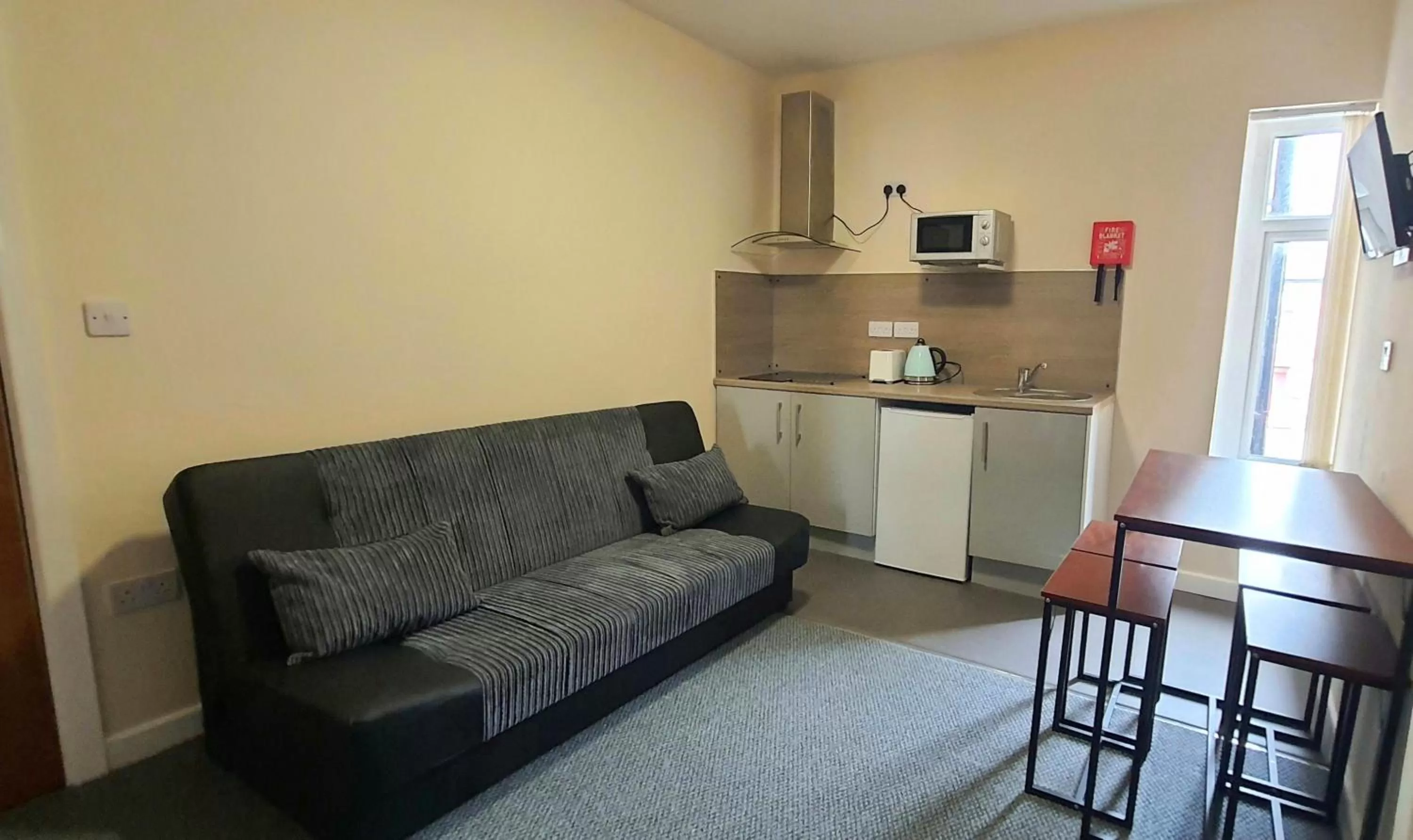 Living room in Charlton Aparthotel