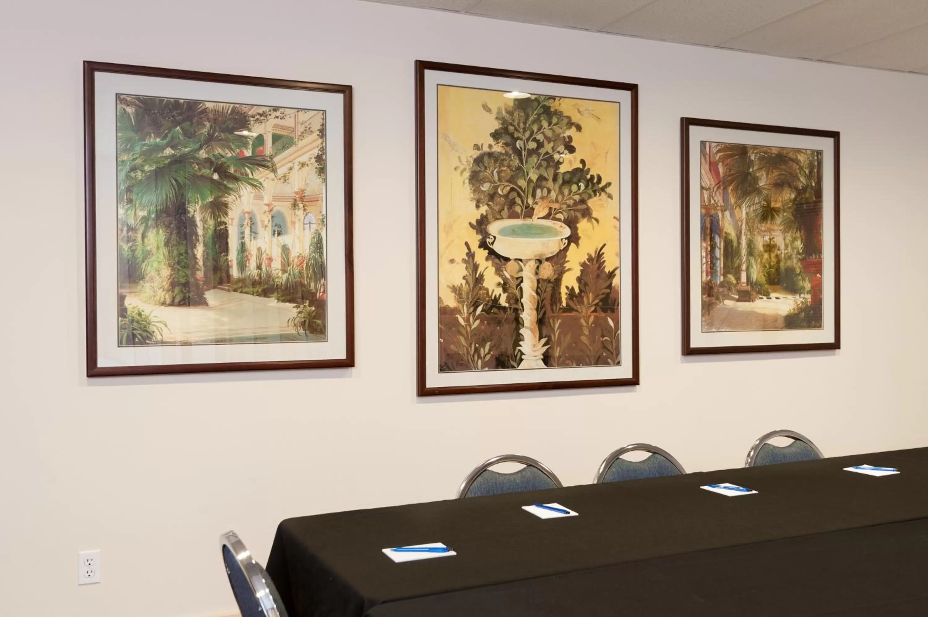 Business facilities in The Mediterranean Inn