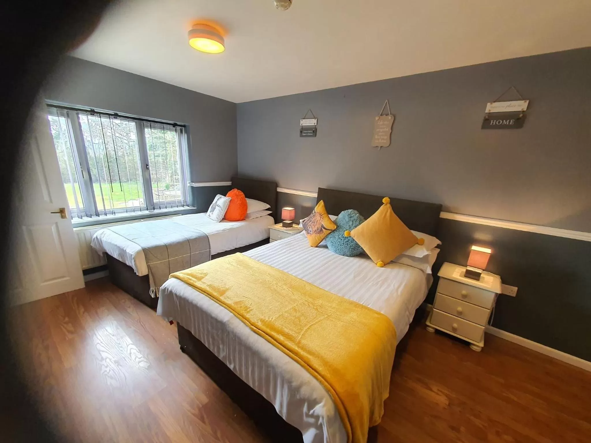 Bedroom, Bed in The Snooty Fox