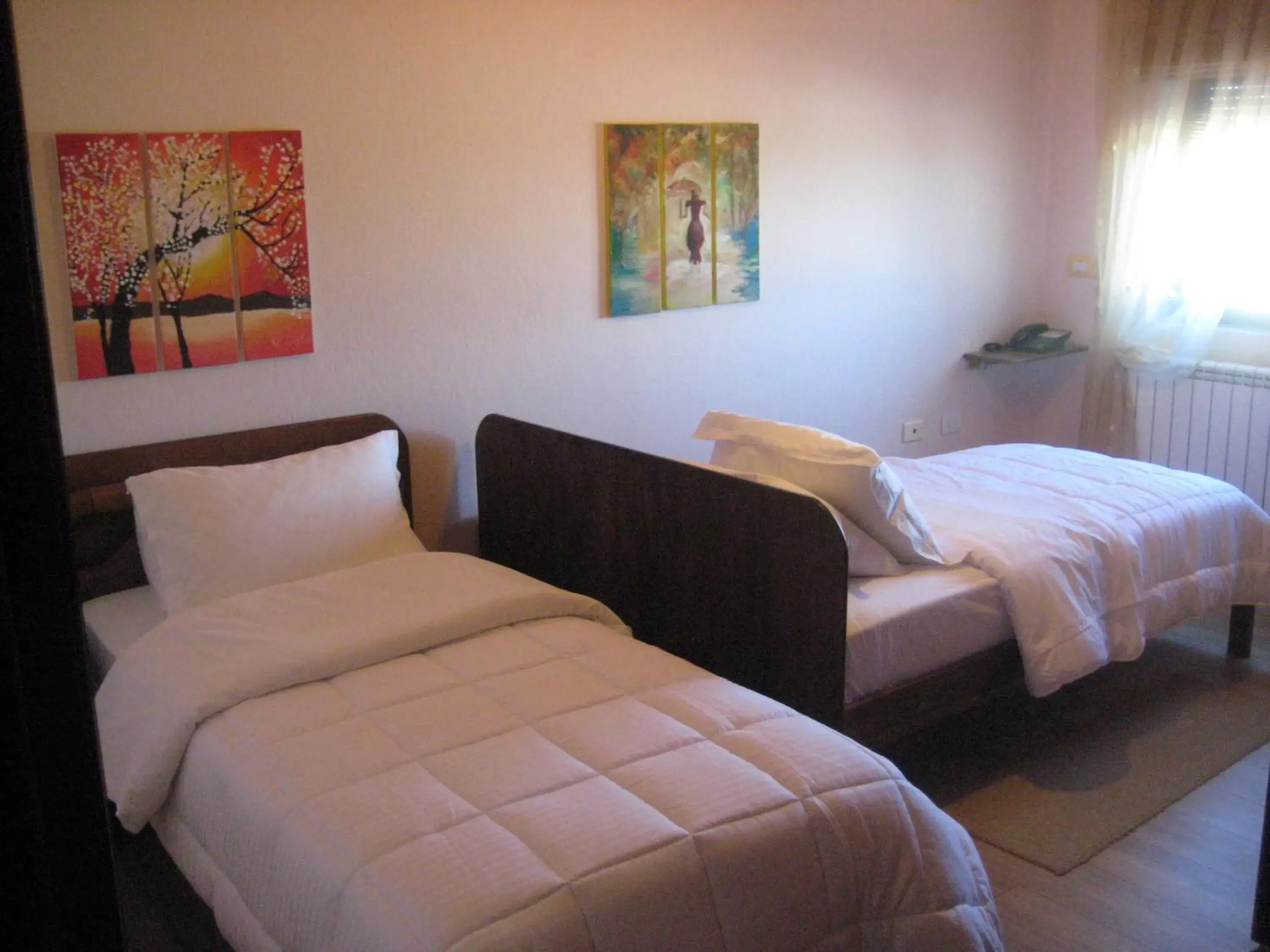 Standard Twin Room in Drini Hotel Standard Twin Room in Drini Hotel