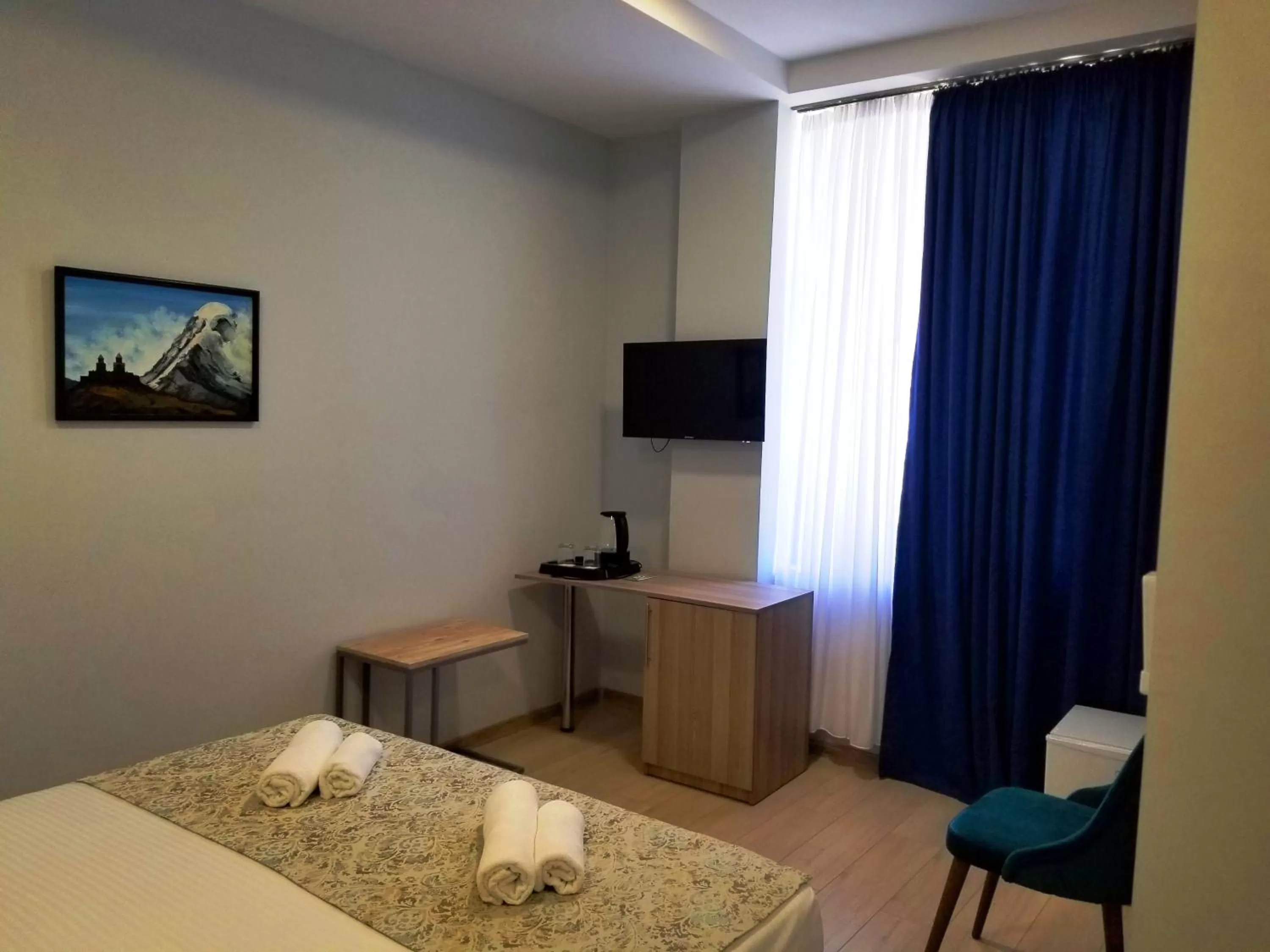 Bed in Vita Gardenia Hotel Tskaltubo