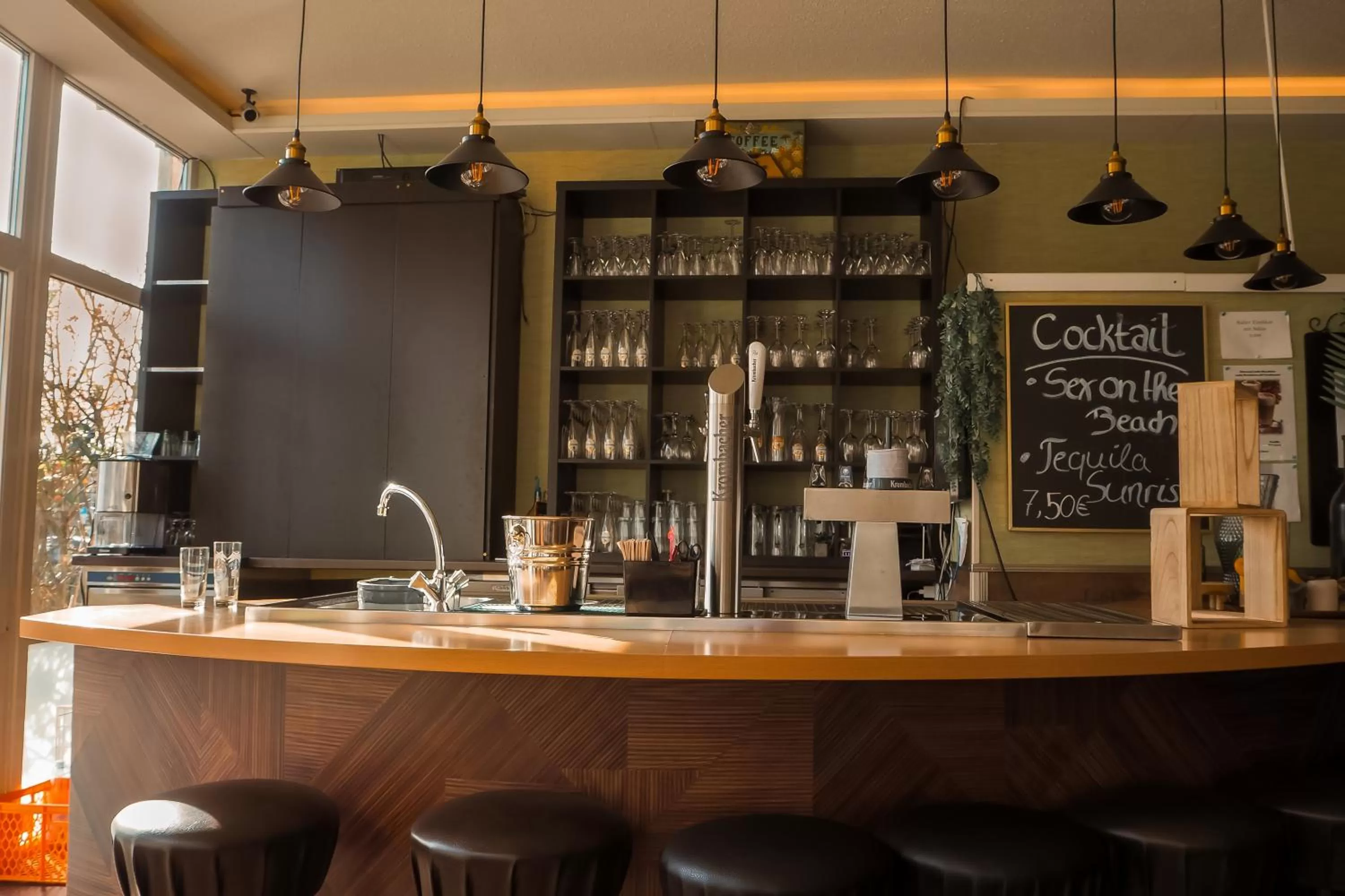 Restaurant/places to eat in Hotel am Wall