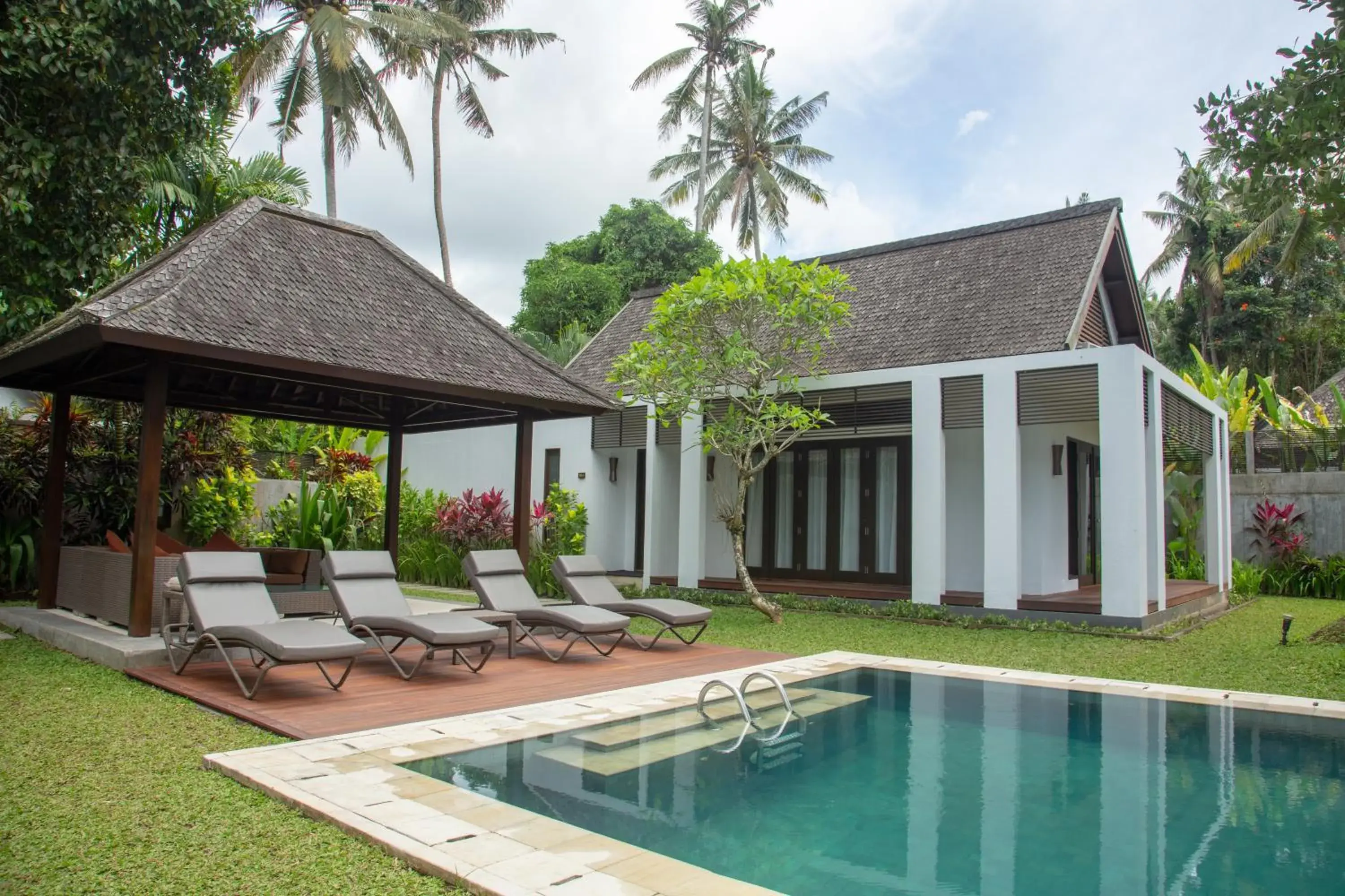 Two-Bedroom Villa with Private Pool in The Samaya Ubud Two-Bedroom Villa with Private Pool in The Samaya Ubud