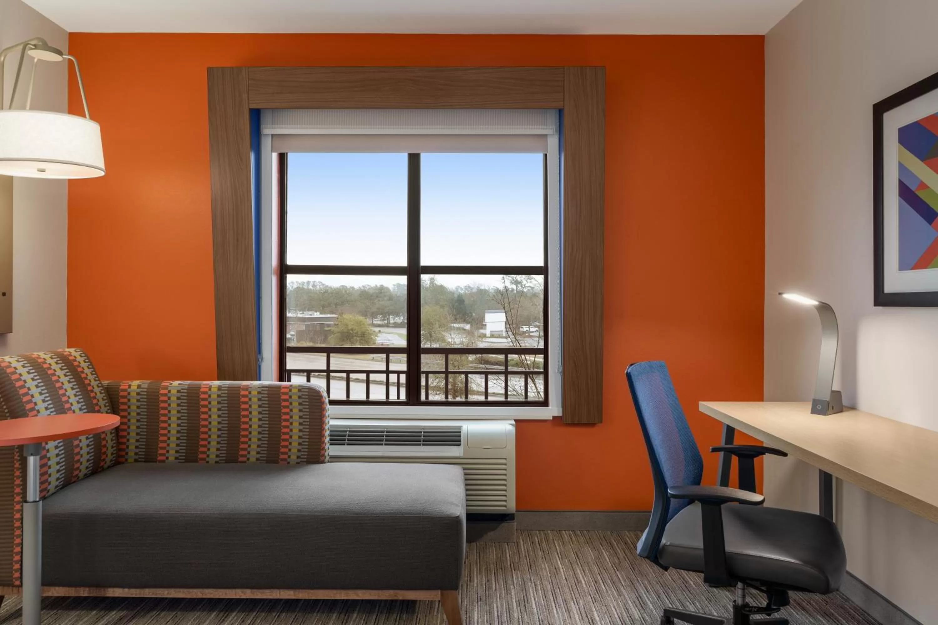 Photo of the whole room in Holiday Inn Express Hotel & Suites Mount Pleasant - Charleston by IHG