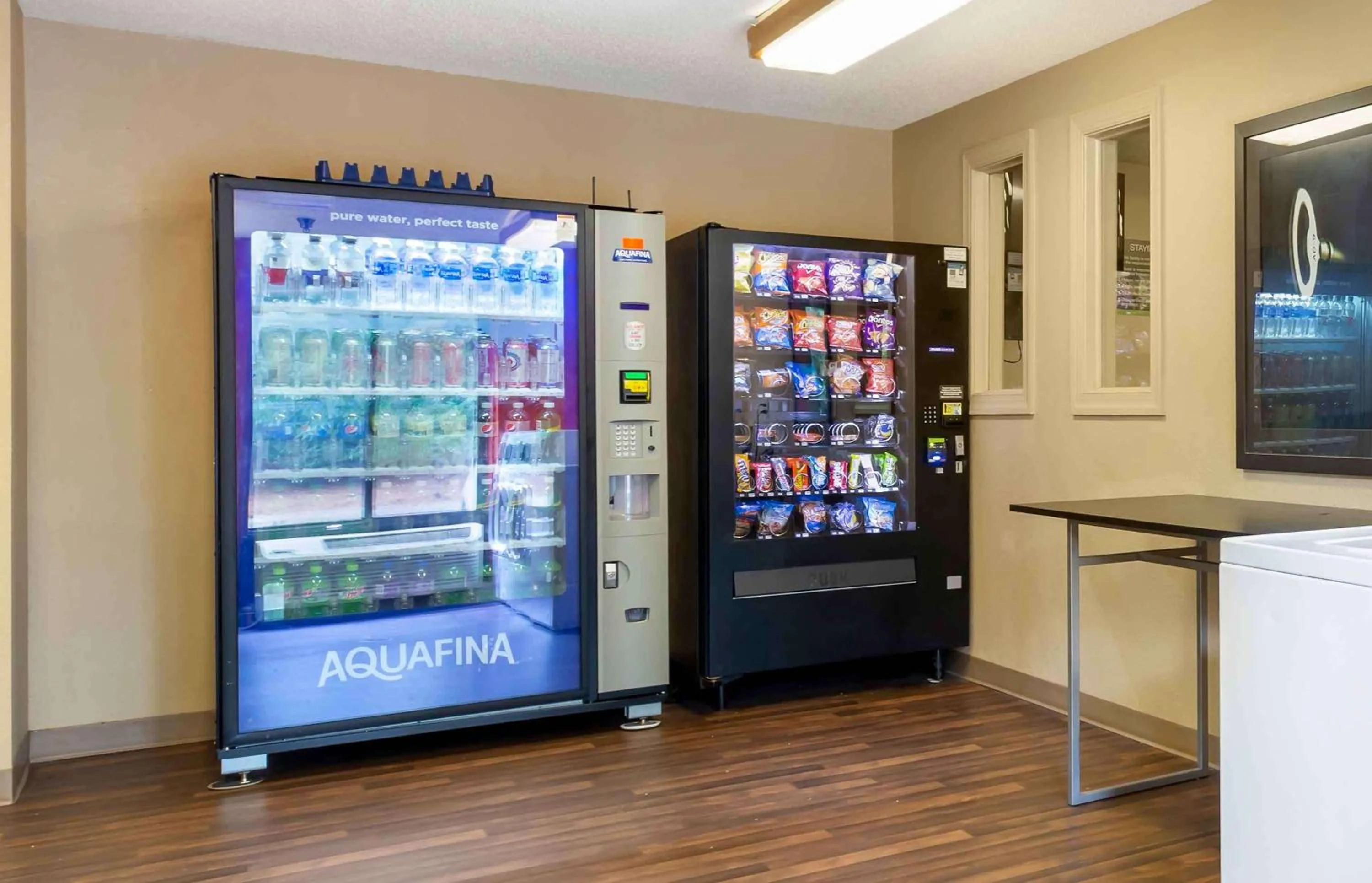 Property building in Extended Stay America Select Suites - Raleigh - Cary - Regency Parkway South