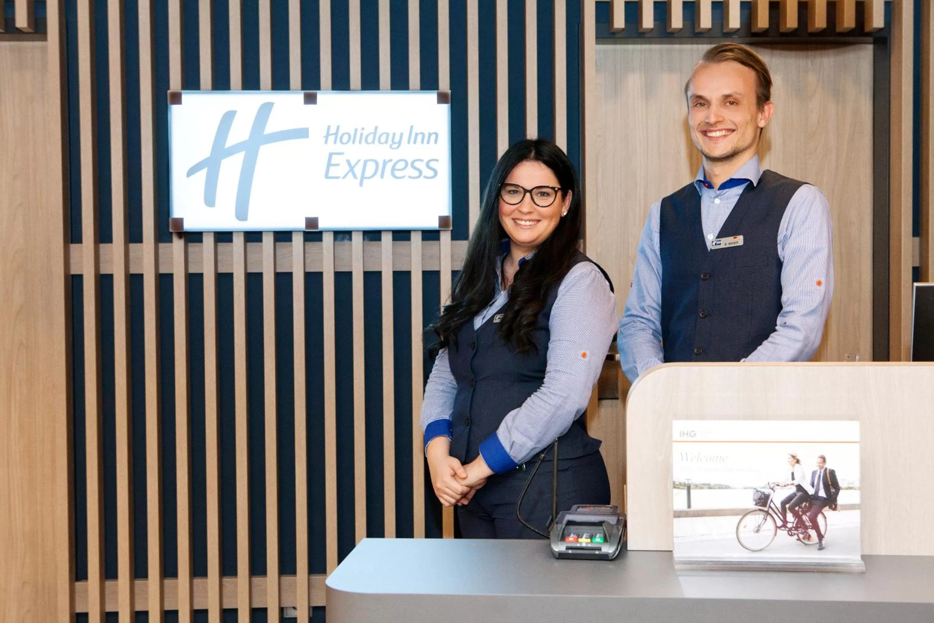 Lobby or reception in Holiday Inn Express Munich - Olympiapark by IHG