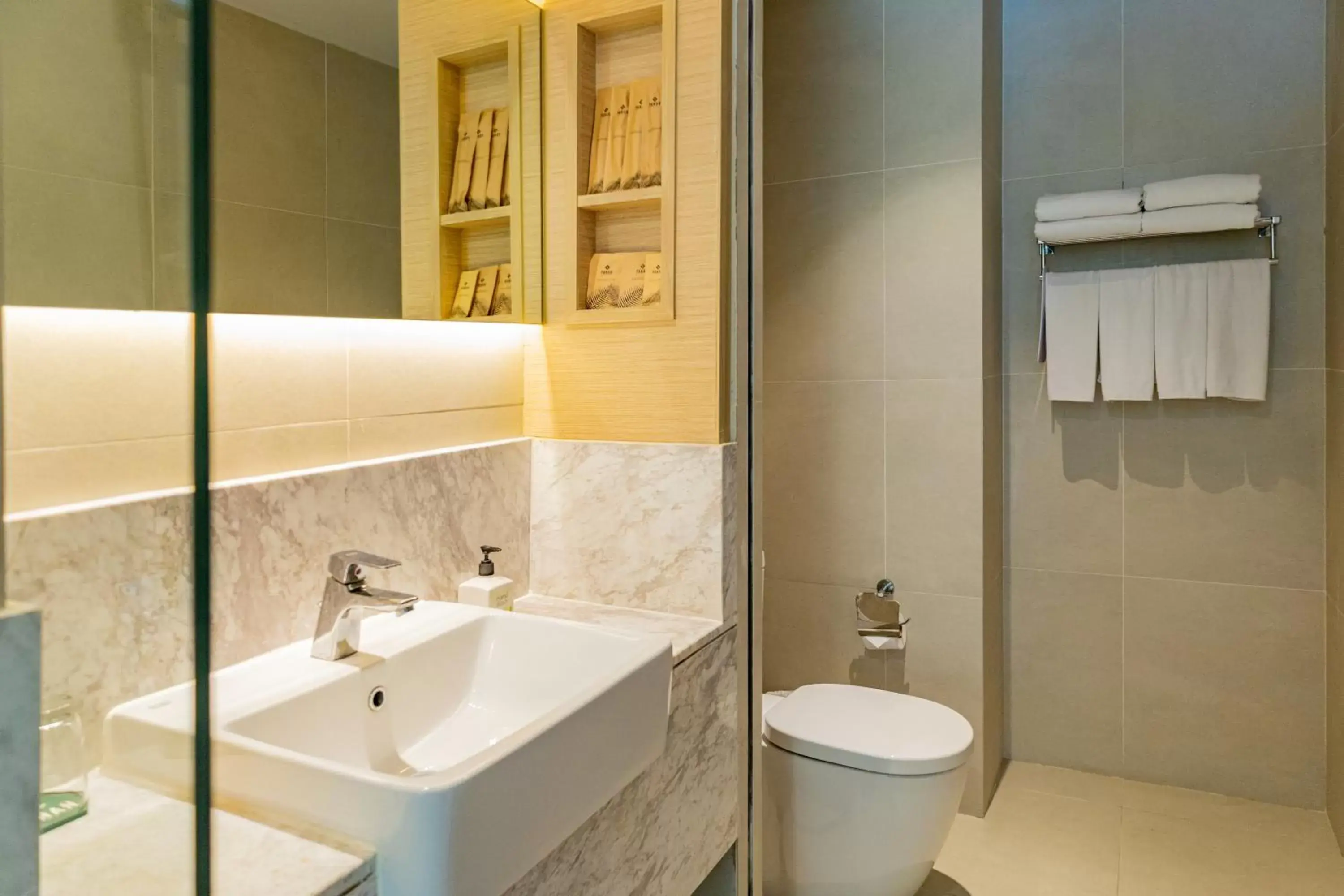 Deluxe Double or Twin Room with Sea View in Panan Krabi Resort Deluxe Double or Twin Room with Sea View in Panan Krabi Resort