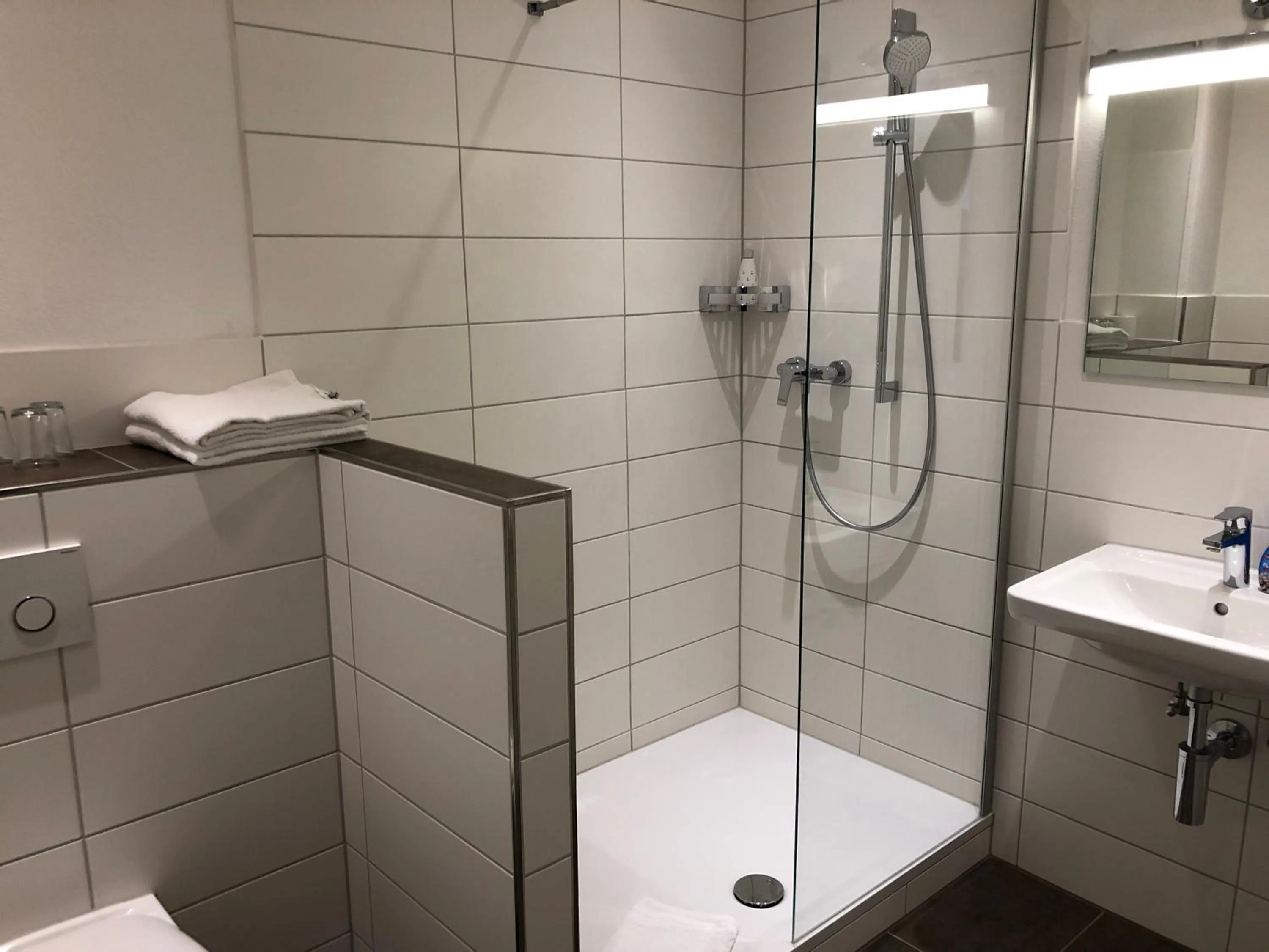 Shower in Hotel-Gasthof Flötzinger Bräu