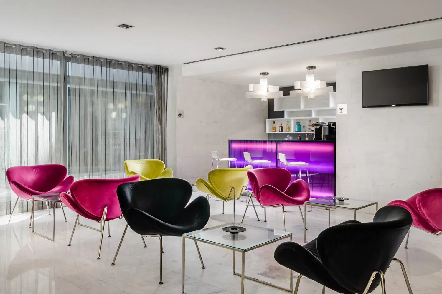 Lounge or bar in Ikonik Lex