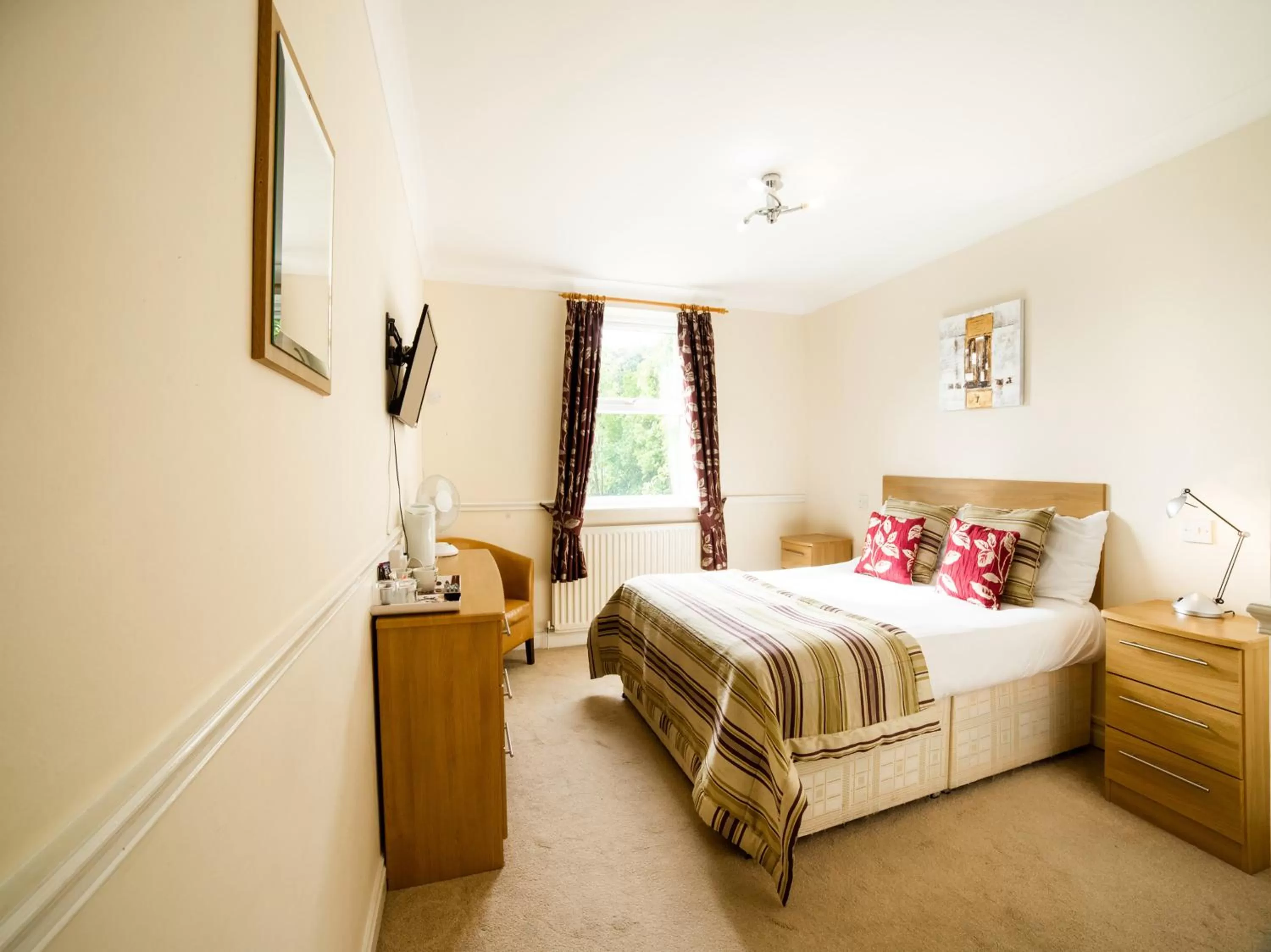Standard Double Room in OYO White Horse Lodge Hotel, East Thirsk