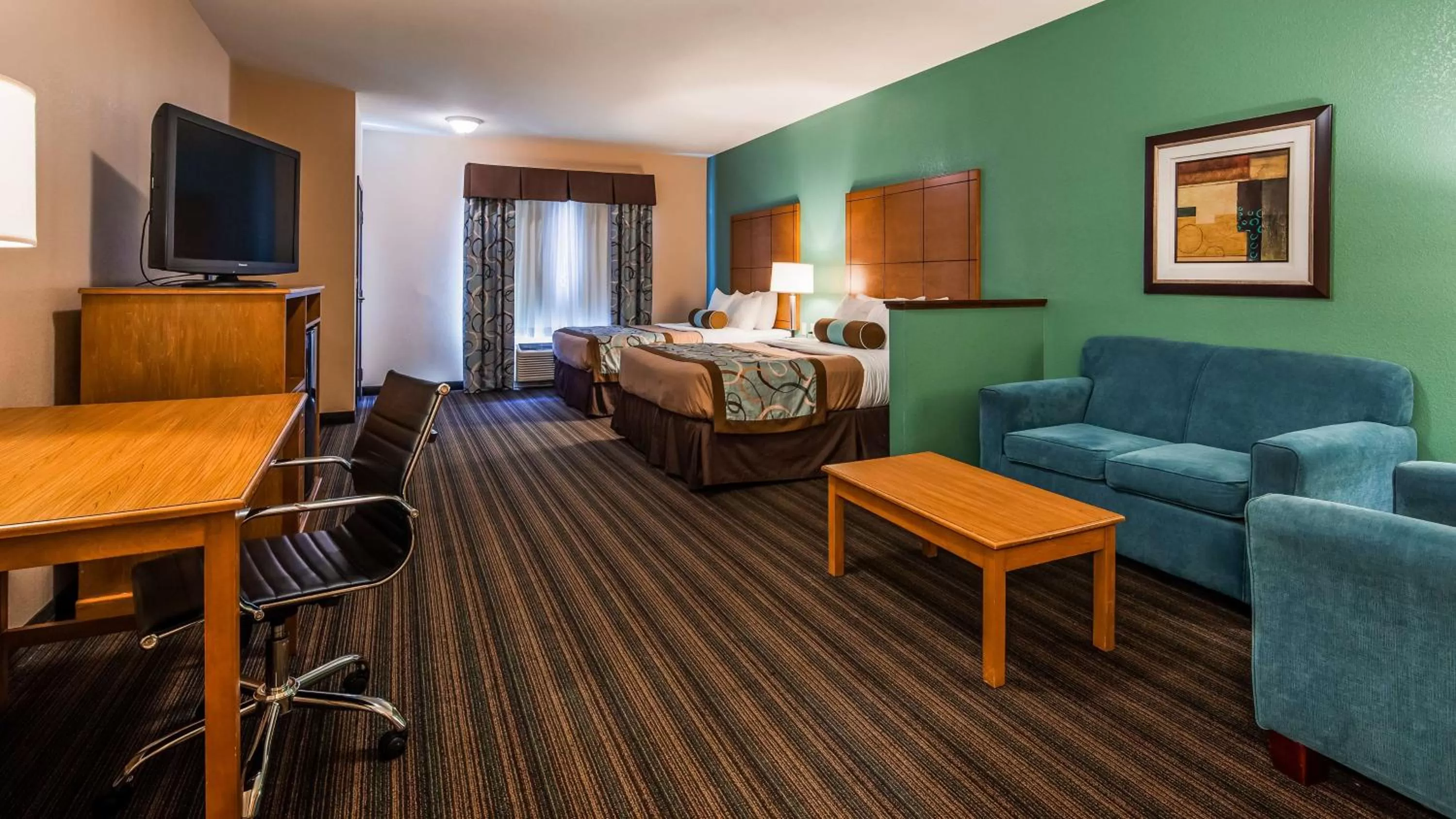 Photo of the whole room, Bed in Best Western Plus Seminole Hotel & Suites