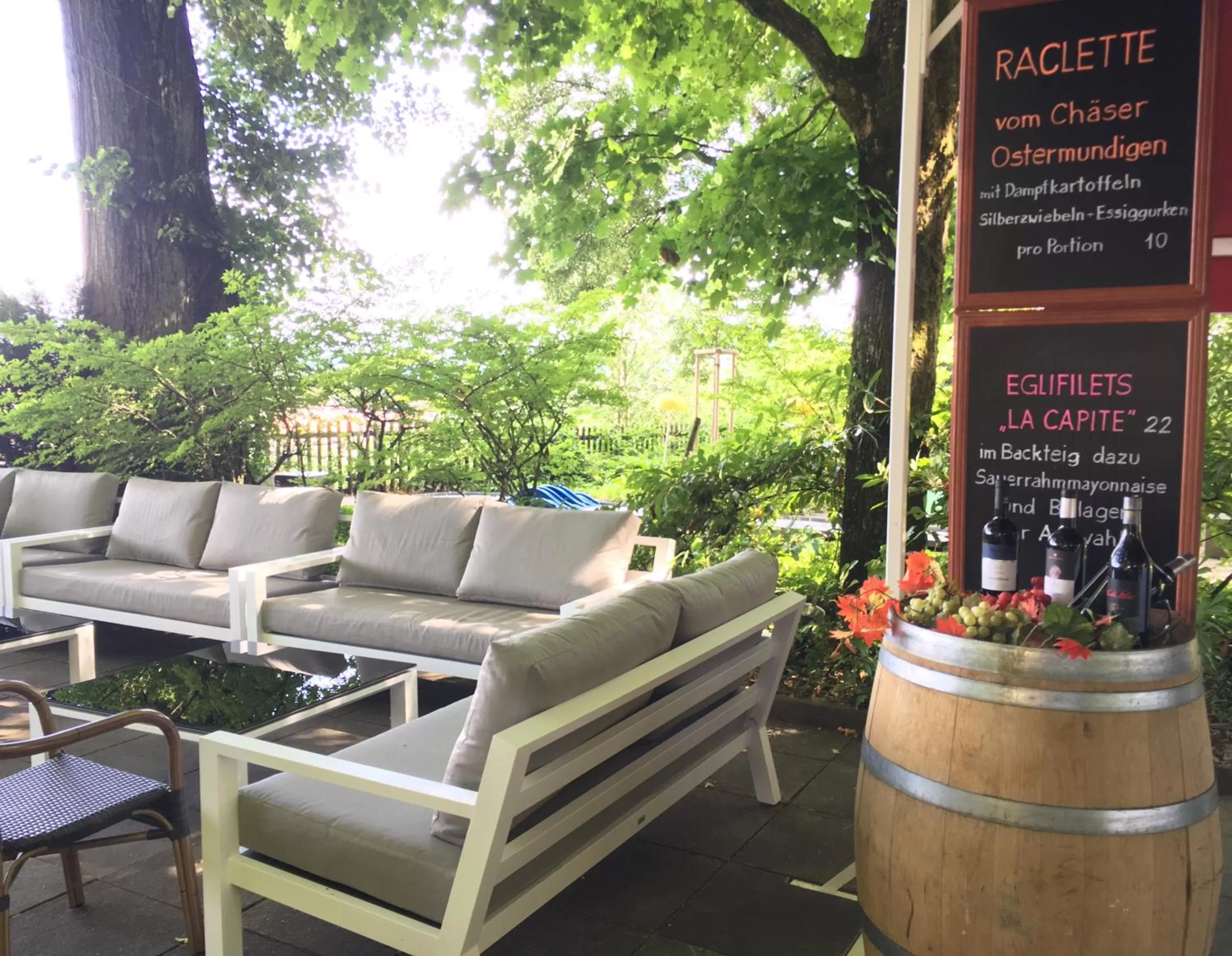 BBQ facilities in Unique Hotel Innere Enge