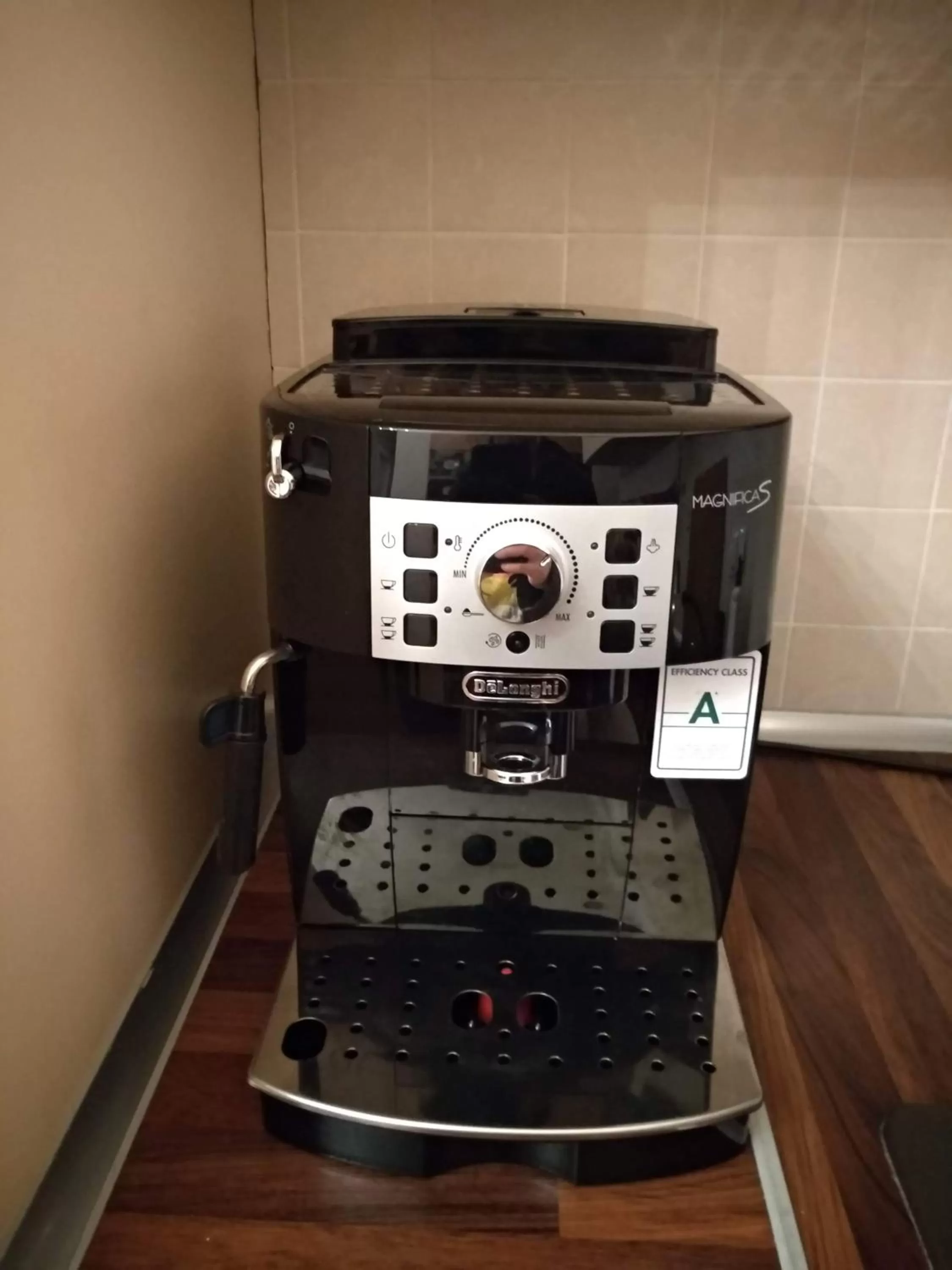 Communal lounge/ TV room, Kitchen/Kitchenette in Belokorichi