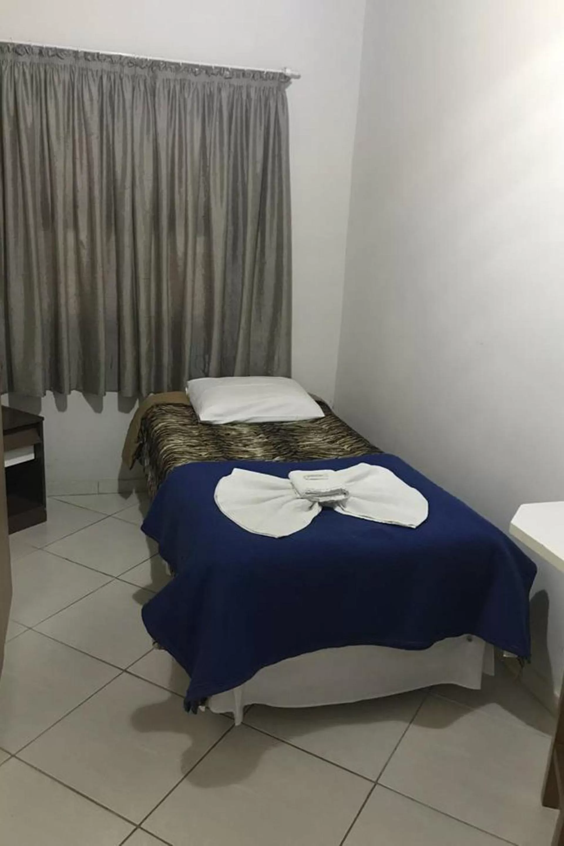 Bedroom, Bed in Hotel Vison