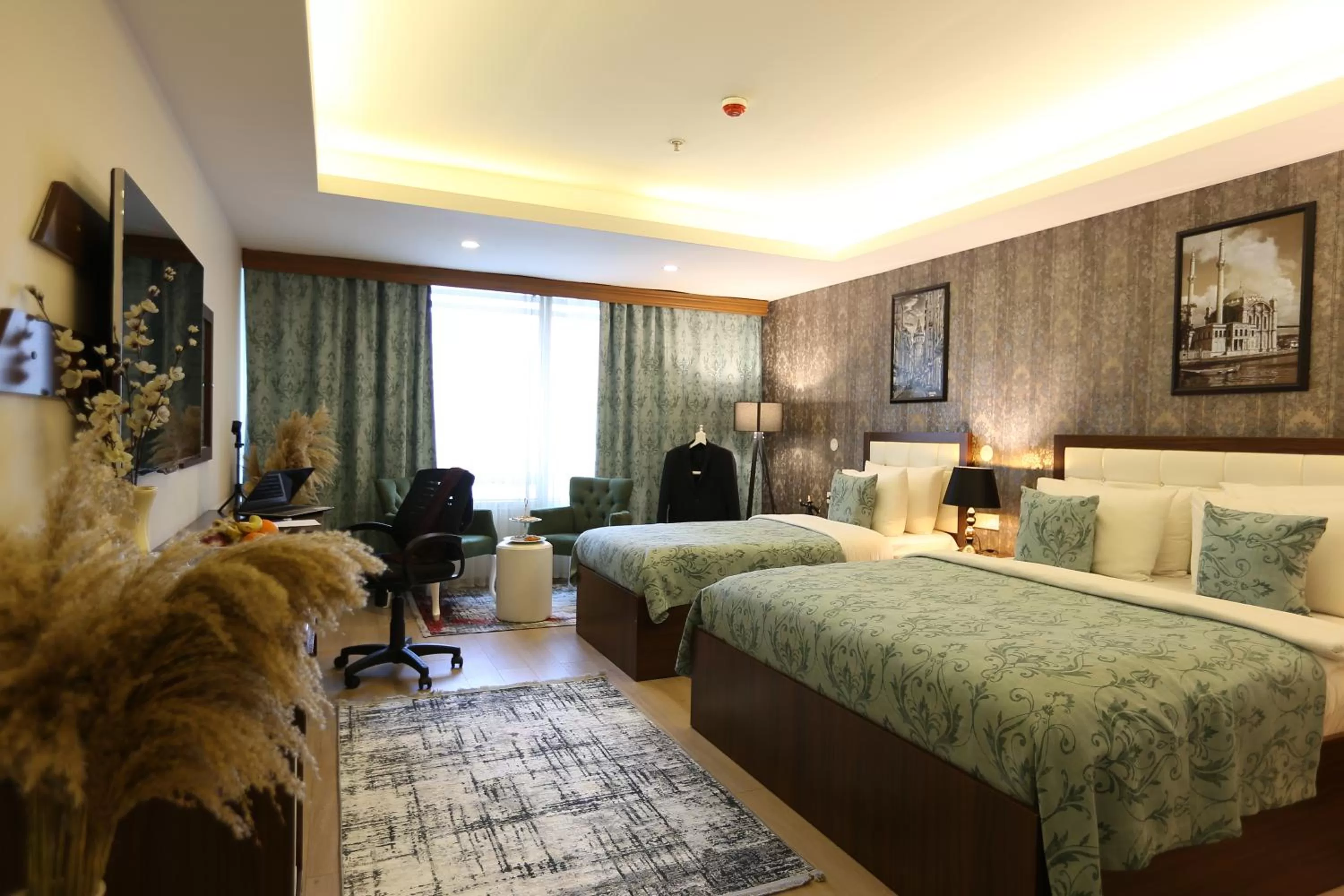 Photo of the whole room, Bed in Cebeci Grand Hotel