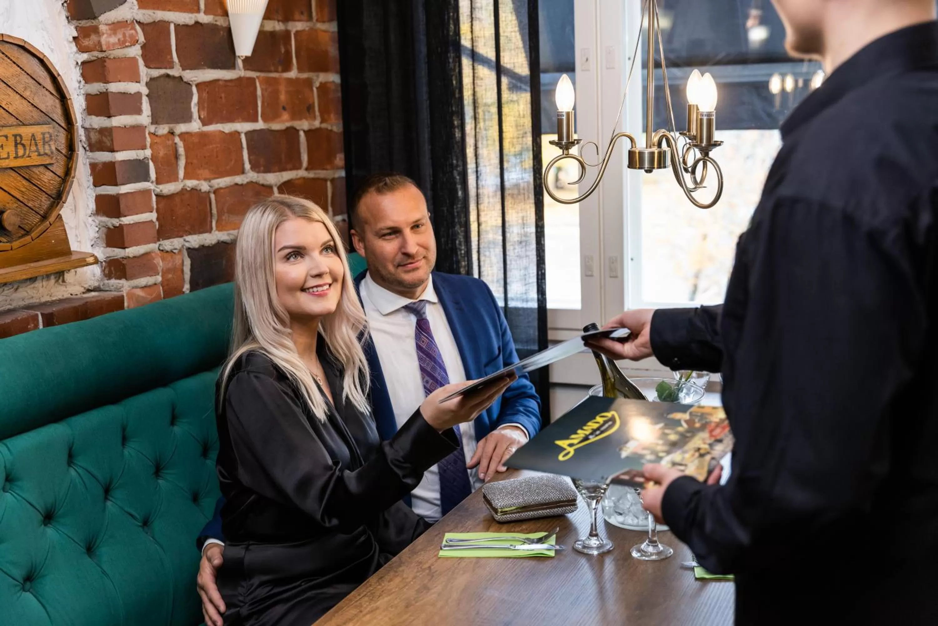 Restaurant/places to eat in Hotel Amado