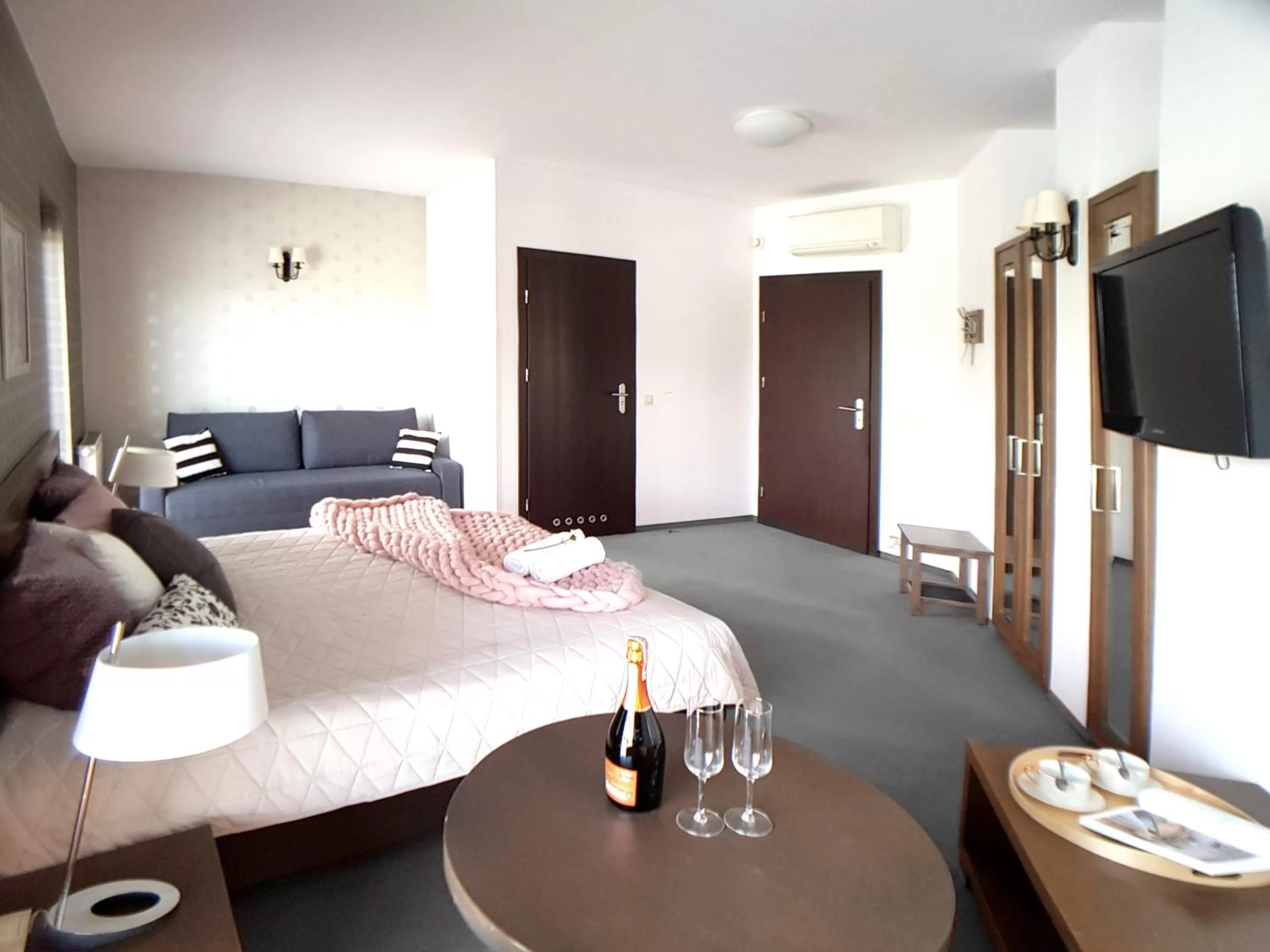 Living room, Bed in Hotel Willowa