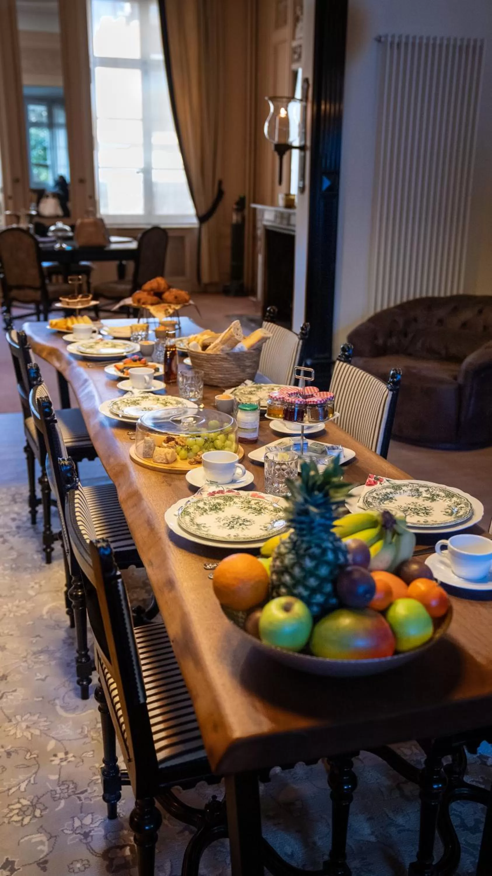 Breakfast in Hotel de Maître de Vaughan