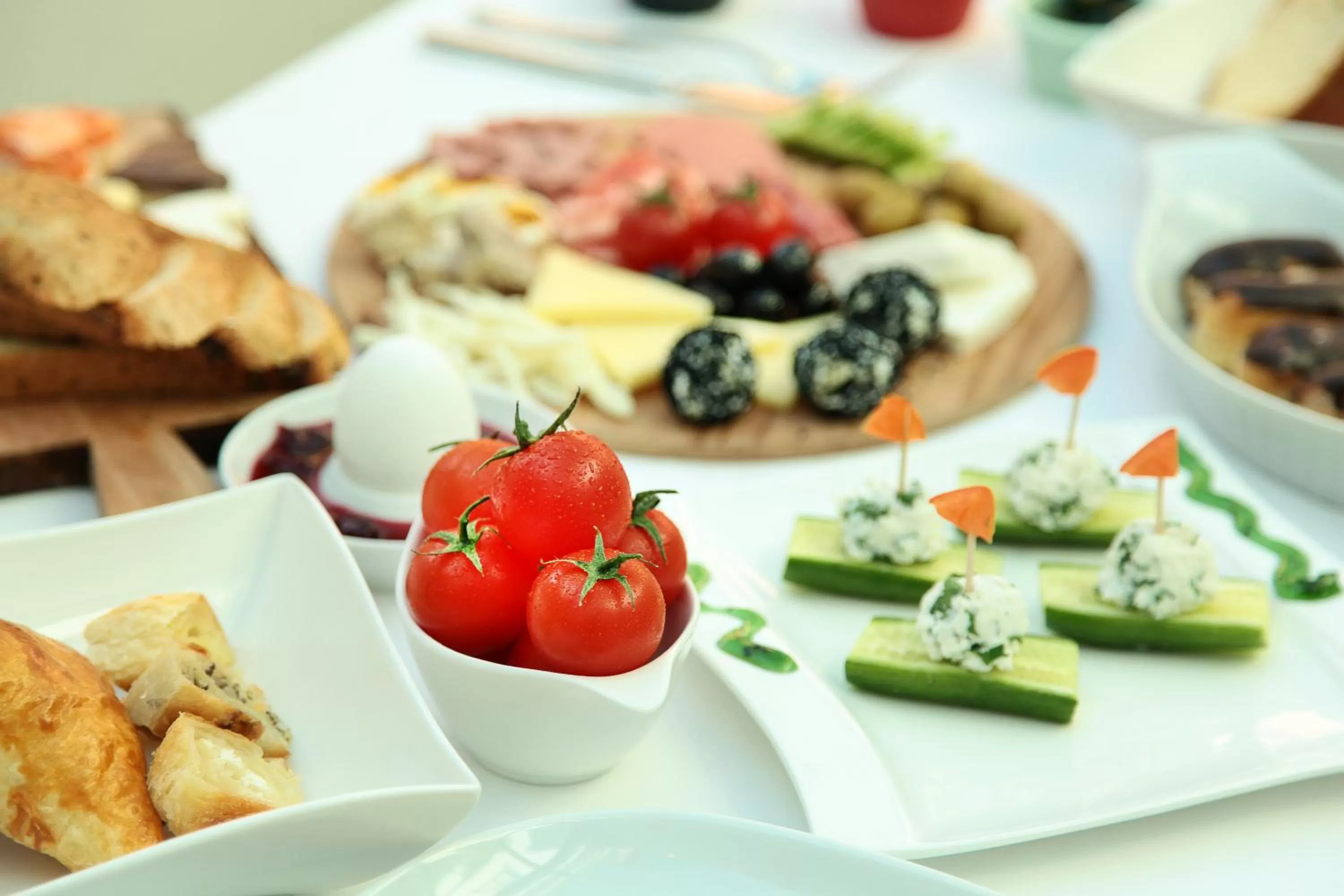 Food in Sultan Tughra Hotel