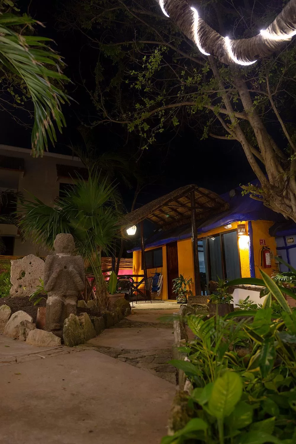 Decorative detail in Hotel Amar Inn