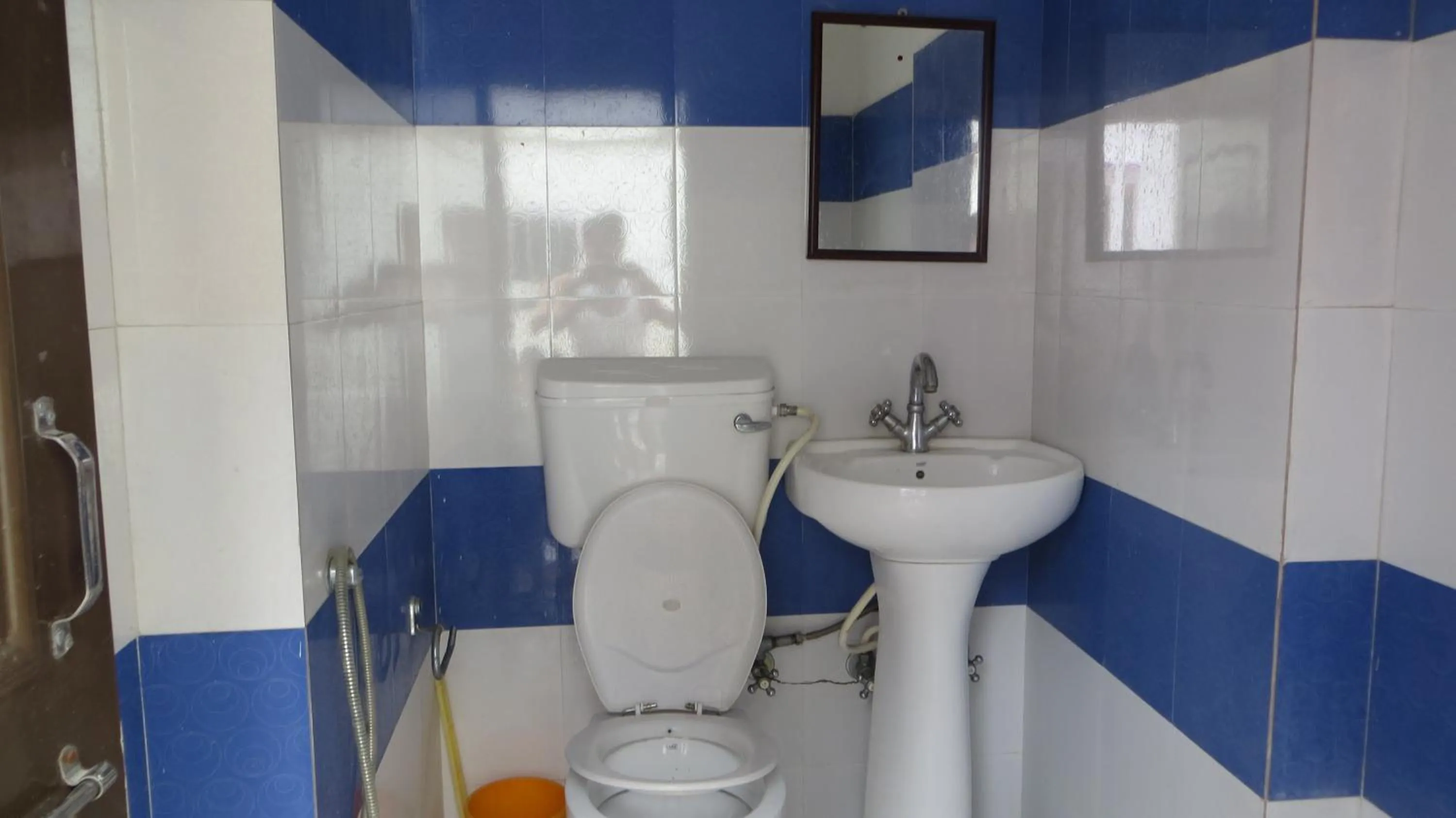 Bathroom in Udai Haveli Guest House