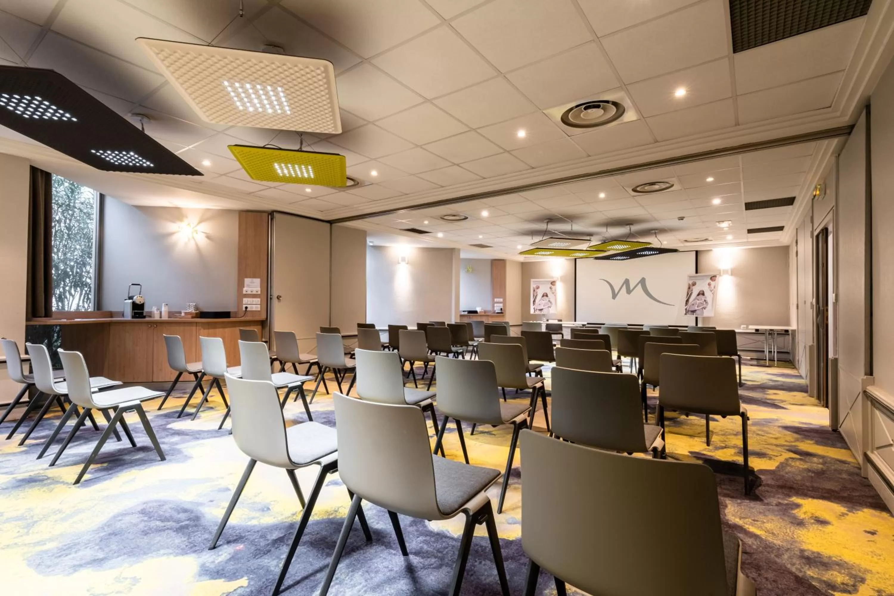Meeting/conference room in Mercure Grenoble Meylan