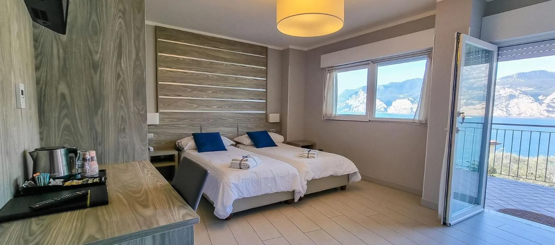 Bedroom in Hotel Casa Marinella