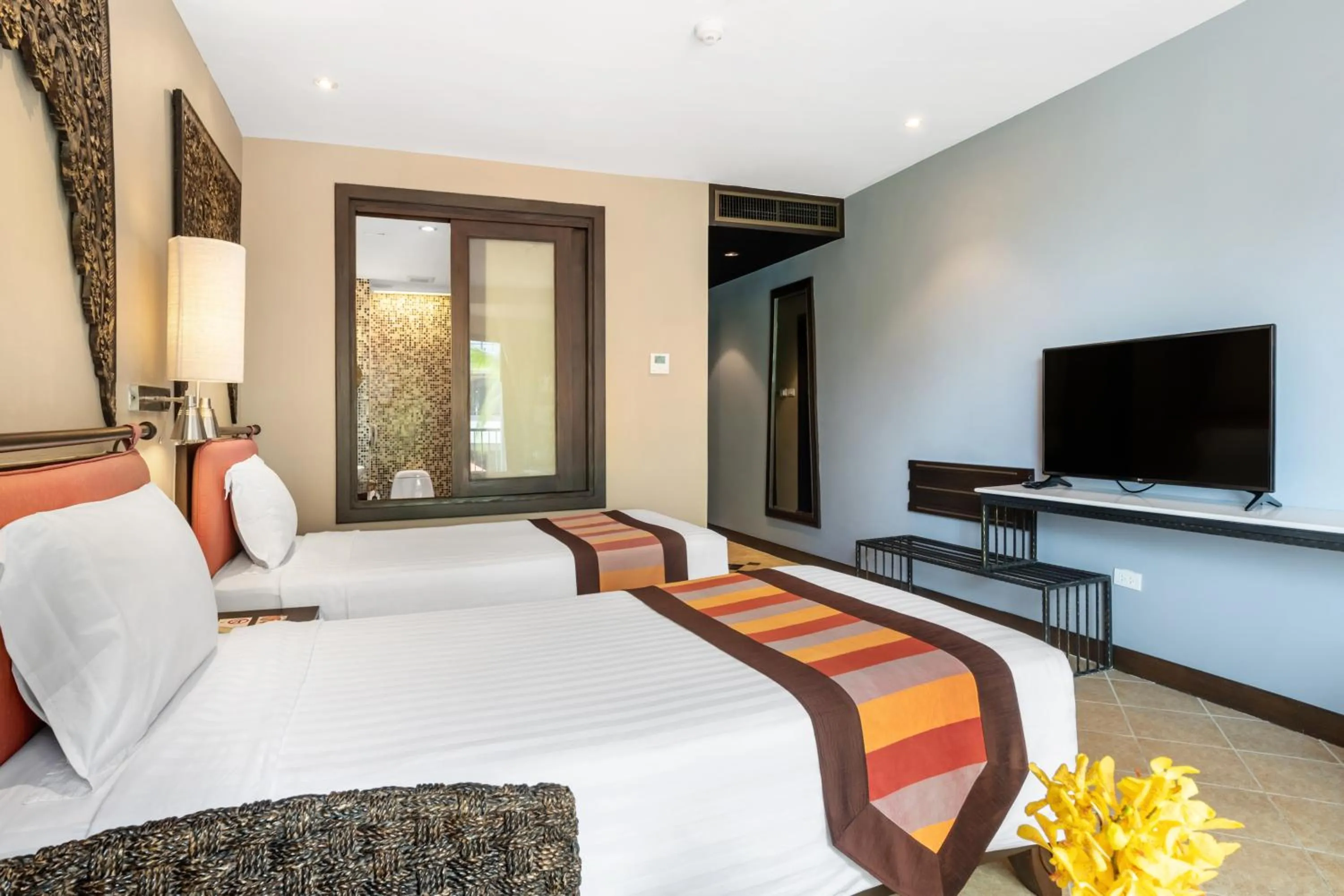 Bed in Garden Cliff Resort And Spa