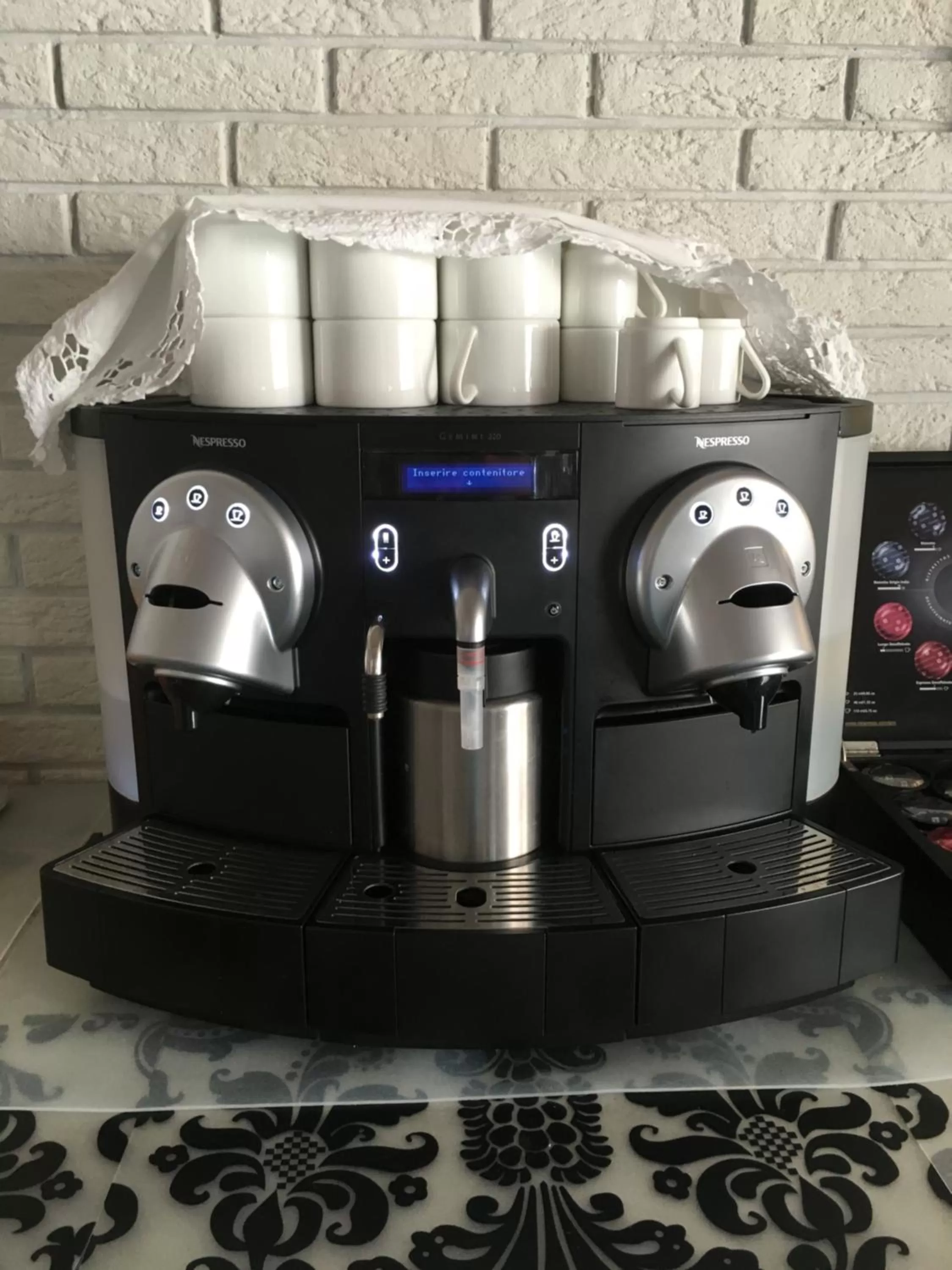 Lounge or bar in Bell Suite Hotel