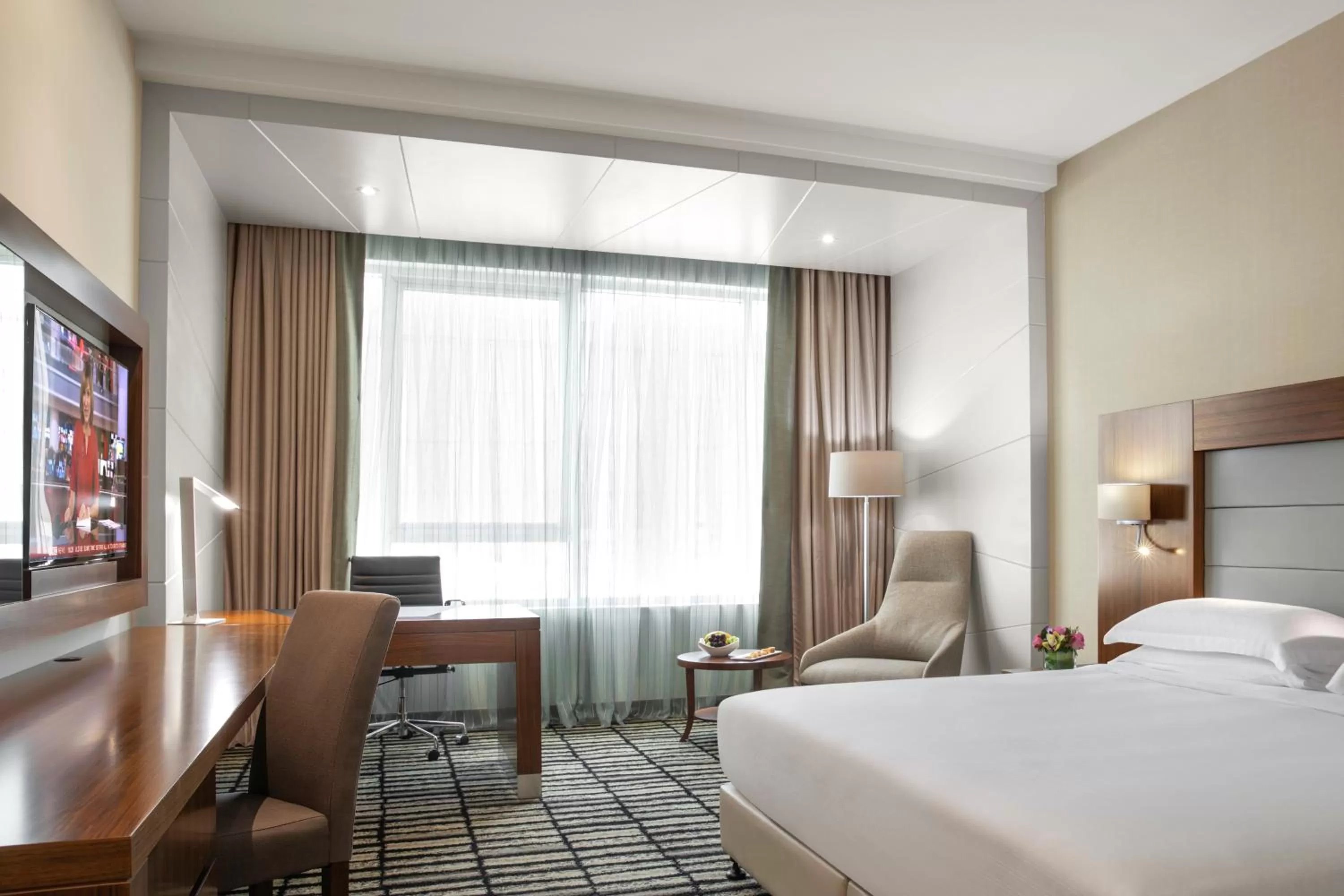 Bedroom, Bed in Jumeira Rotana – Dubai