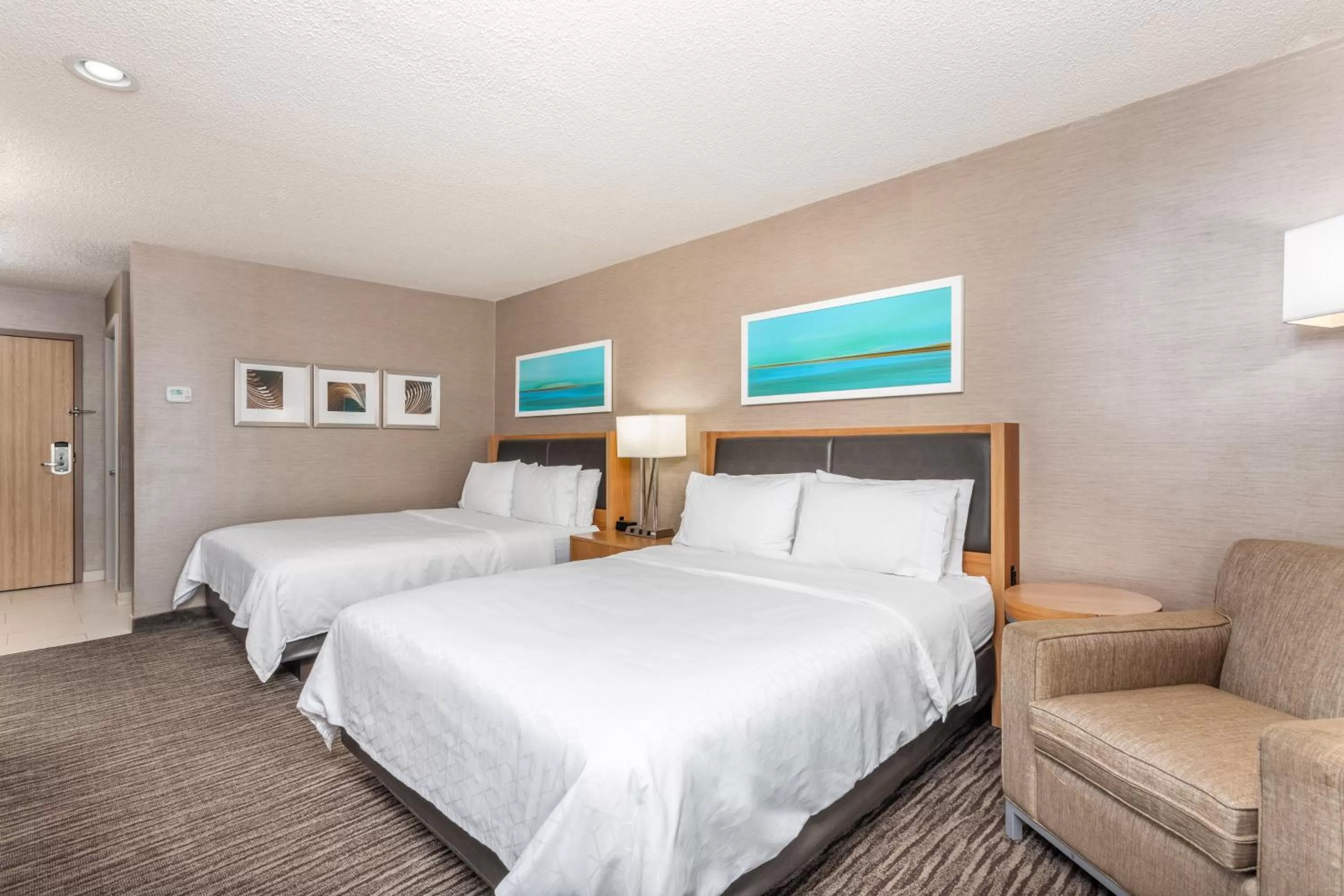 Photo of the whole room, Bed in Holiday Inn Express Annapolis East-Kent Island by IHG