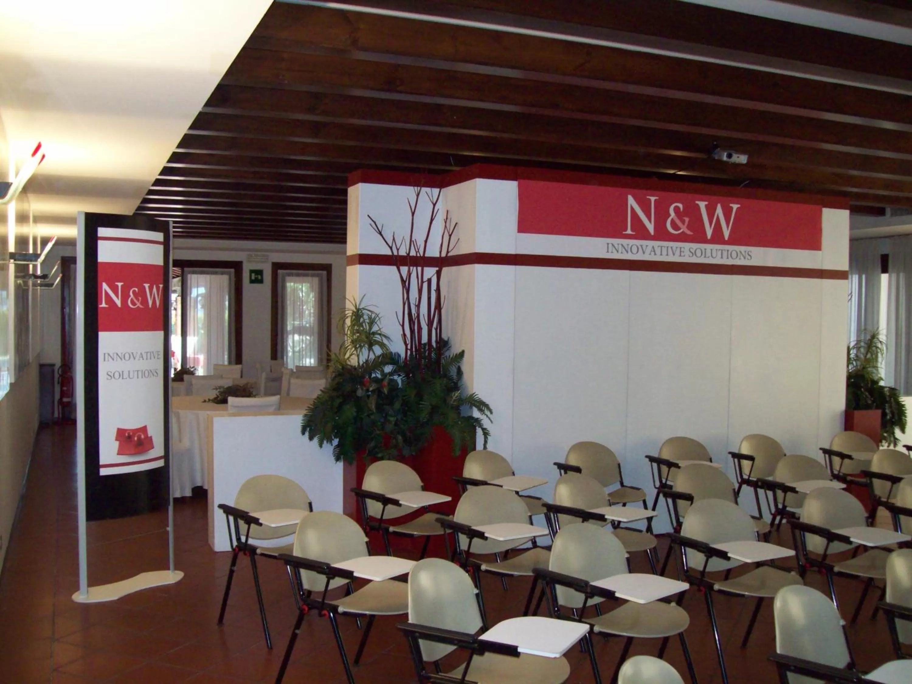 Communal lounge/ TV room in Hotel Al Posta