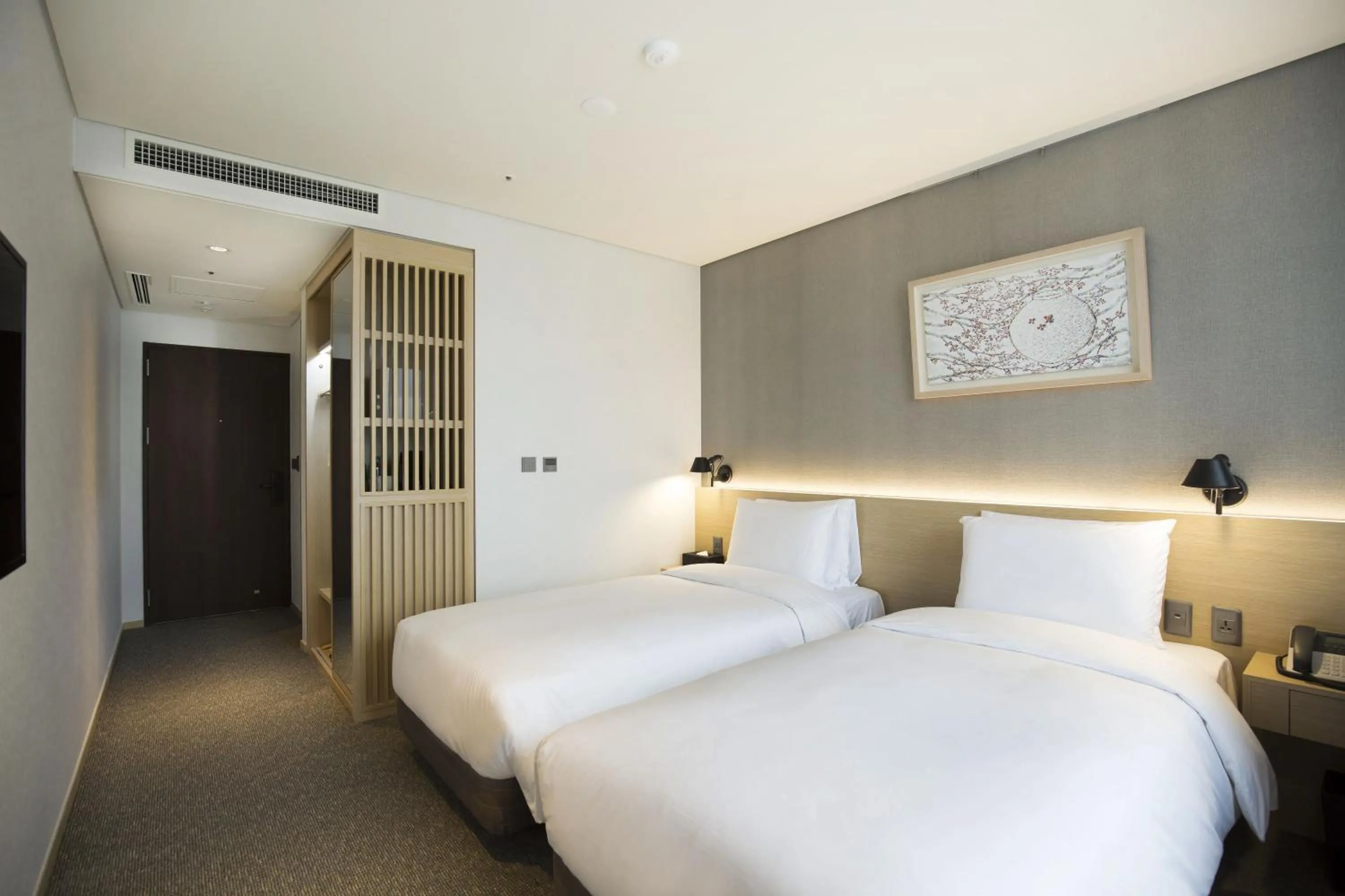 cot, Bed in Arirang Hill Hotel Dongdaemun