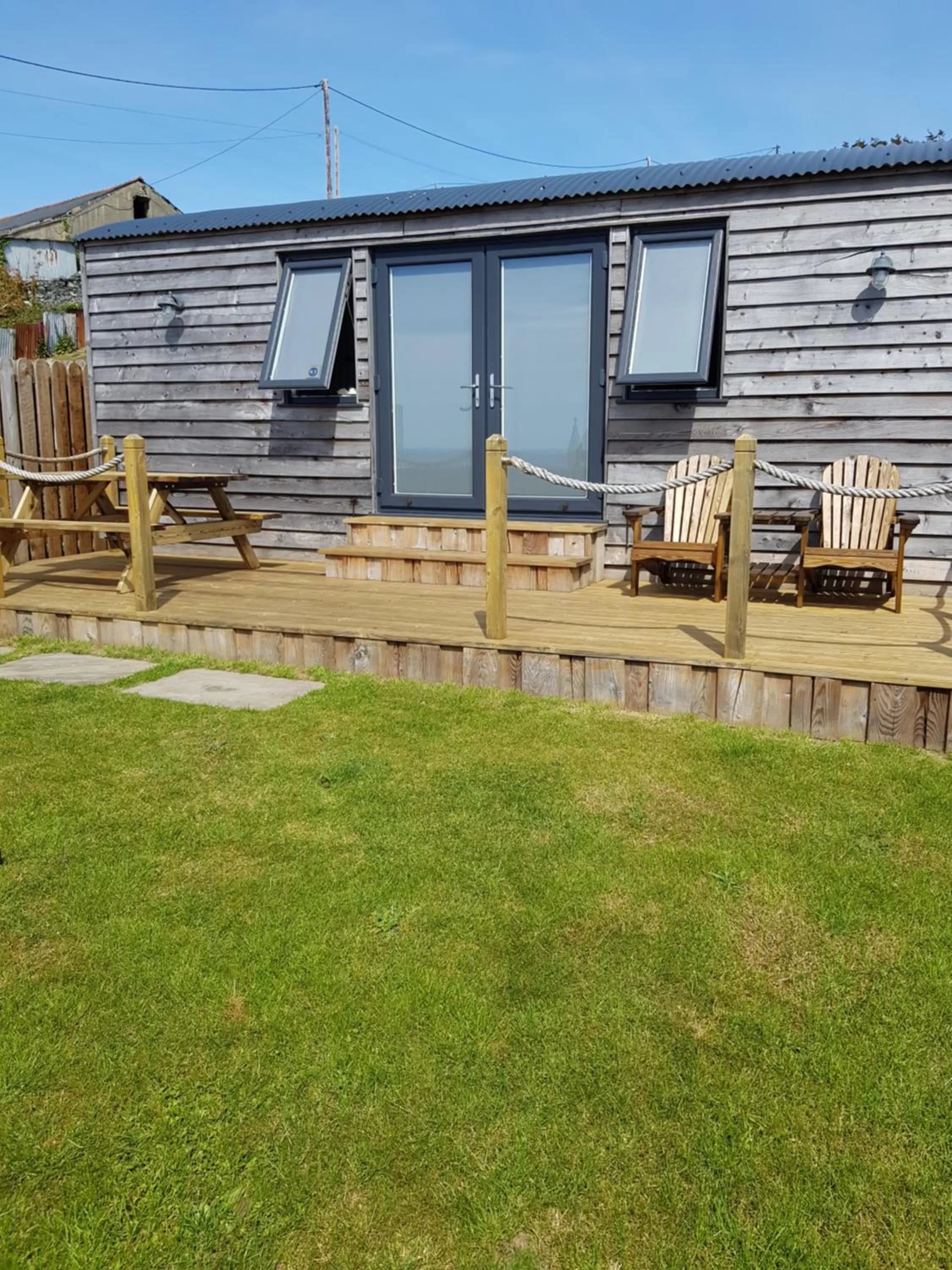 Property building in Allibella Shepherds Hut, Amazing Seaview, Private garden, Pet Friendly