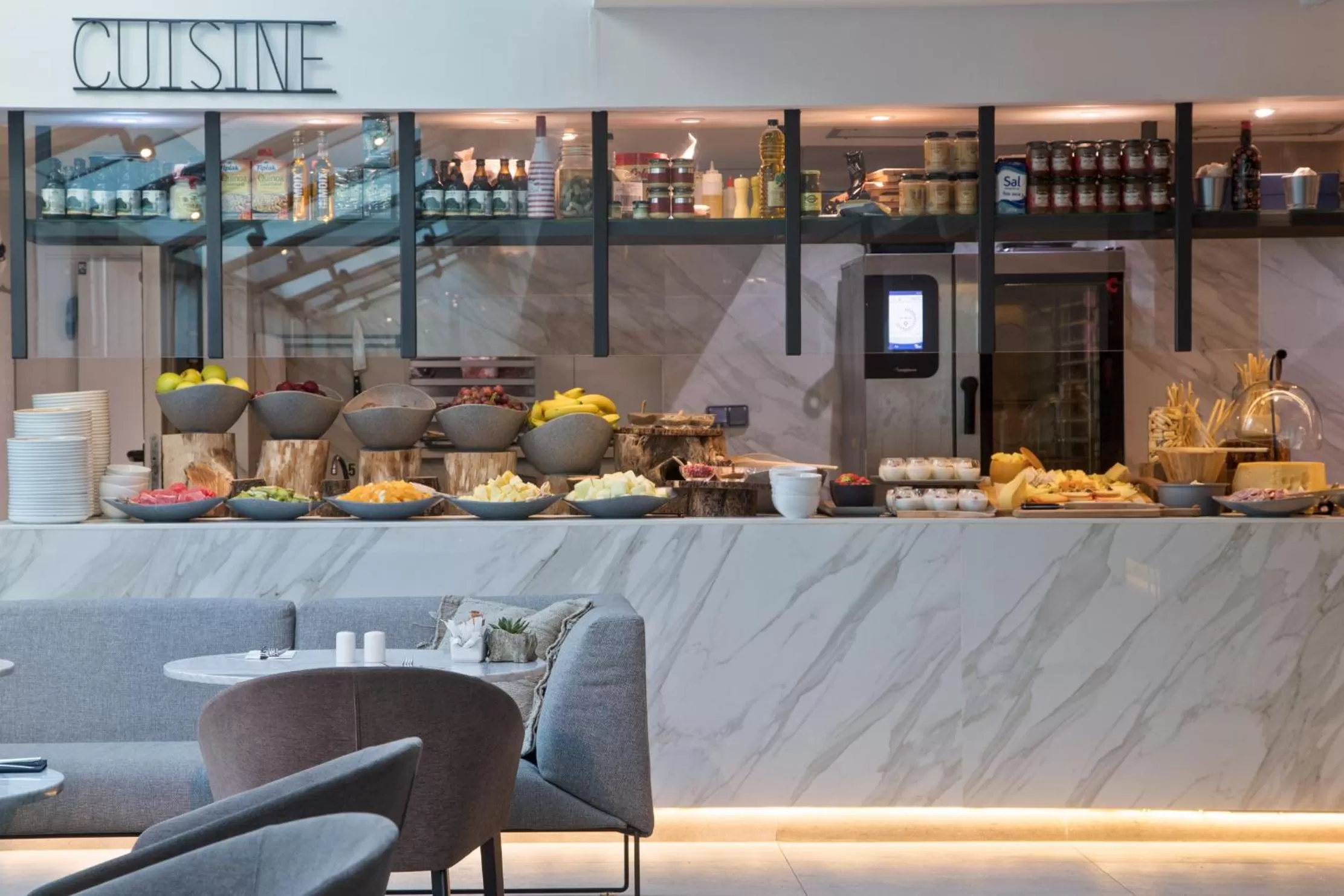 Buffet breakfast in INNSiDE by Meliá Palma Bosque