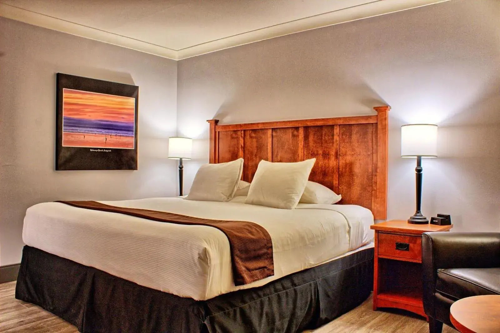 King Room in Maritime Inn Antigonish King Room in Maritime Inn Antigonish