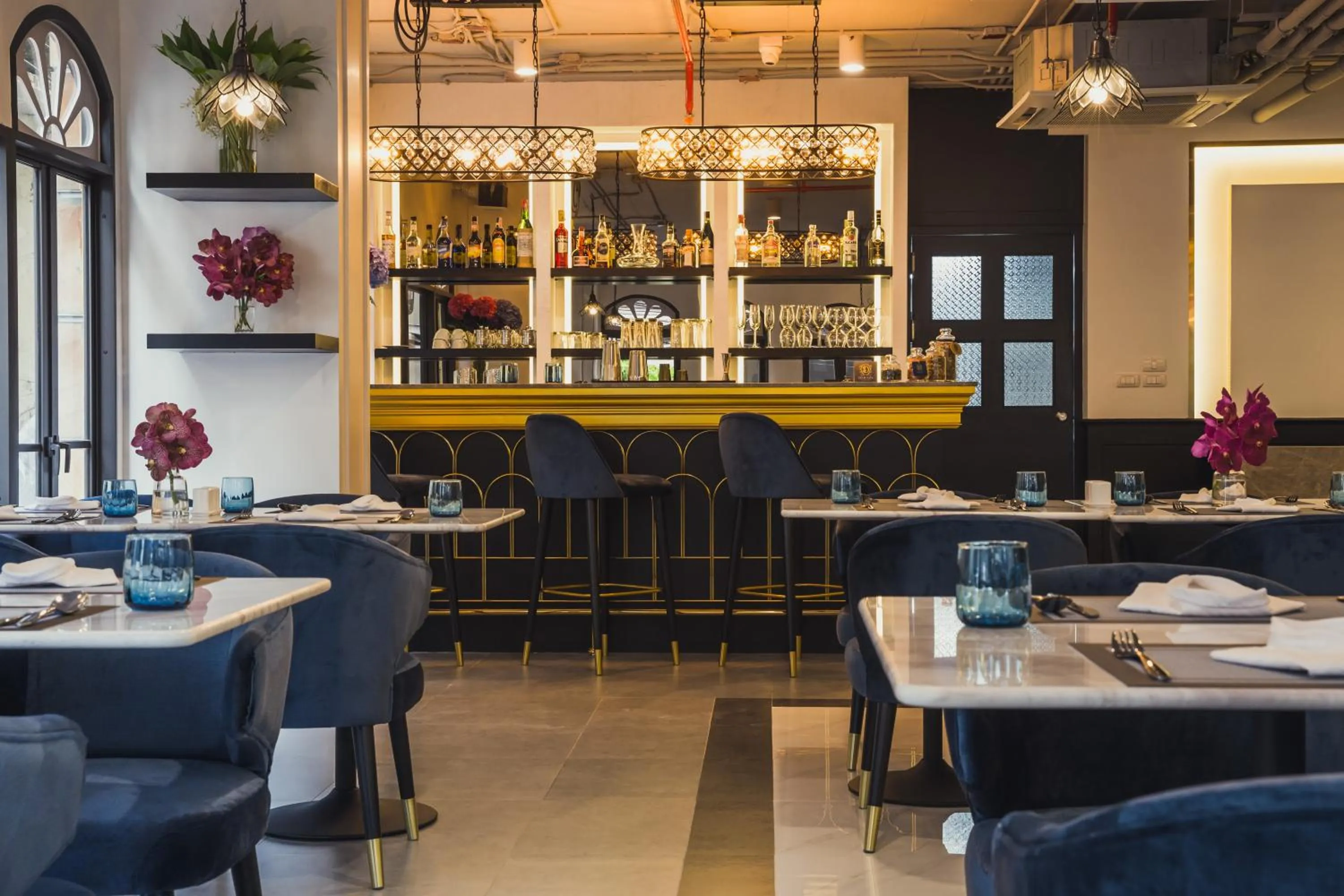 Restaurant/places to eat in Daraya Boutique Hotel