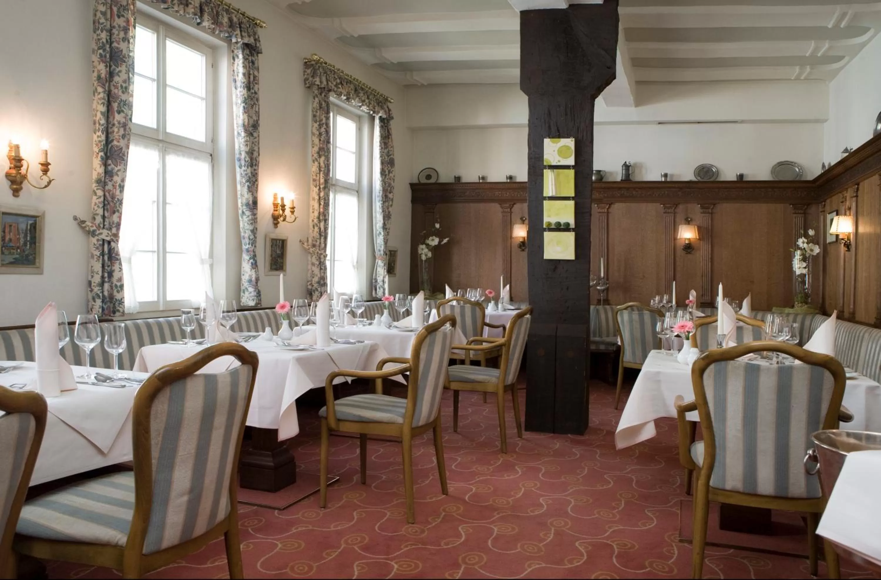 Restaurant/places to eat in Ringhotel Nassau-Oranien